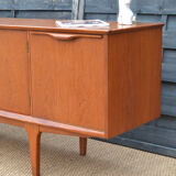 Enfilade by Jentique, "wave" handles * 183 cm
