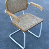 Cesca model B64 chair with armrests in white Design