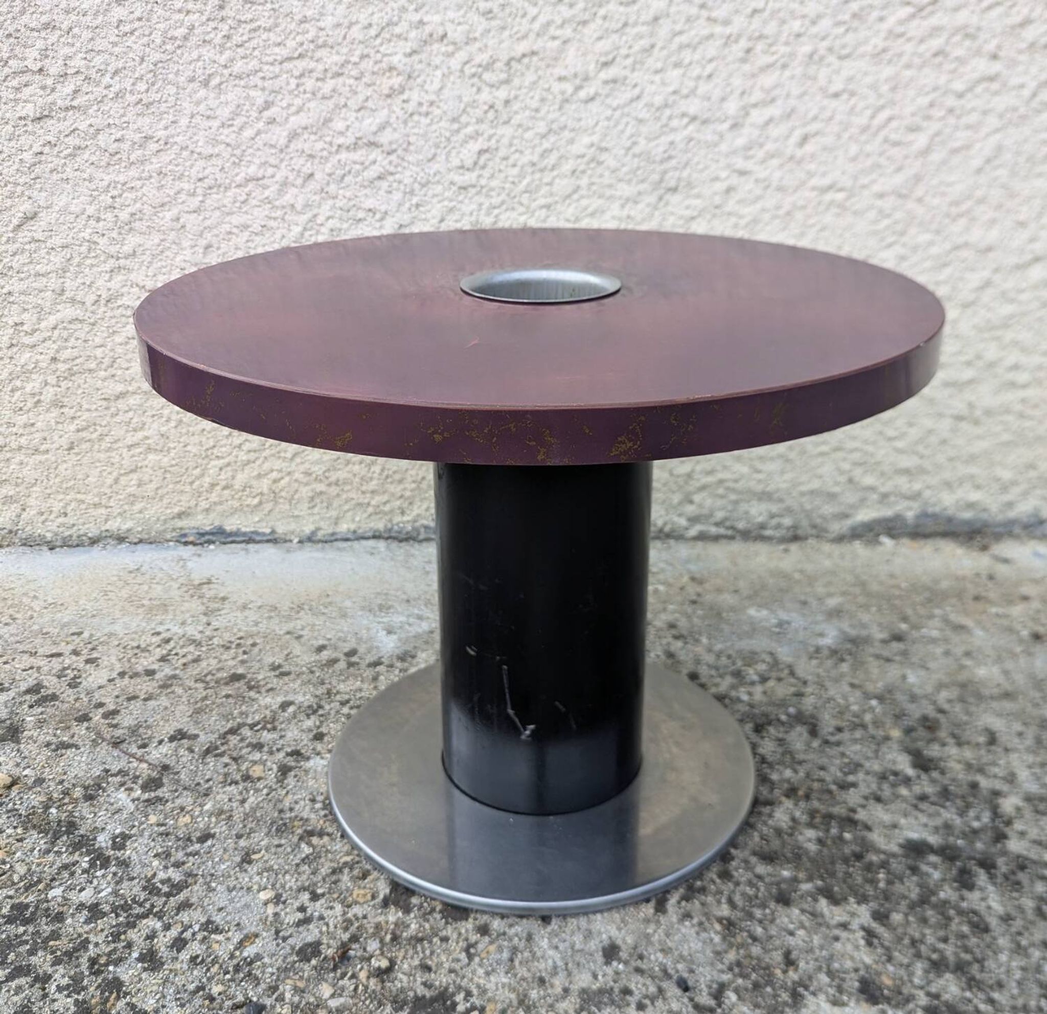 Vintage 70s coffee table with integrated cooler – bohemian spirit