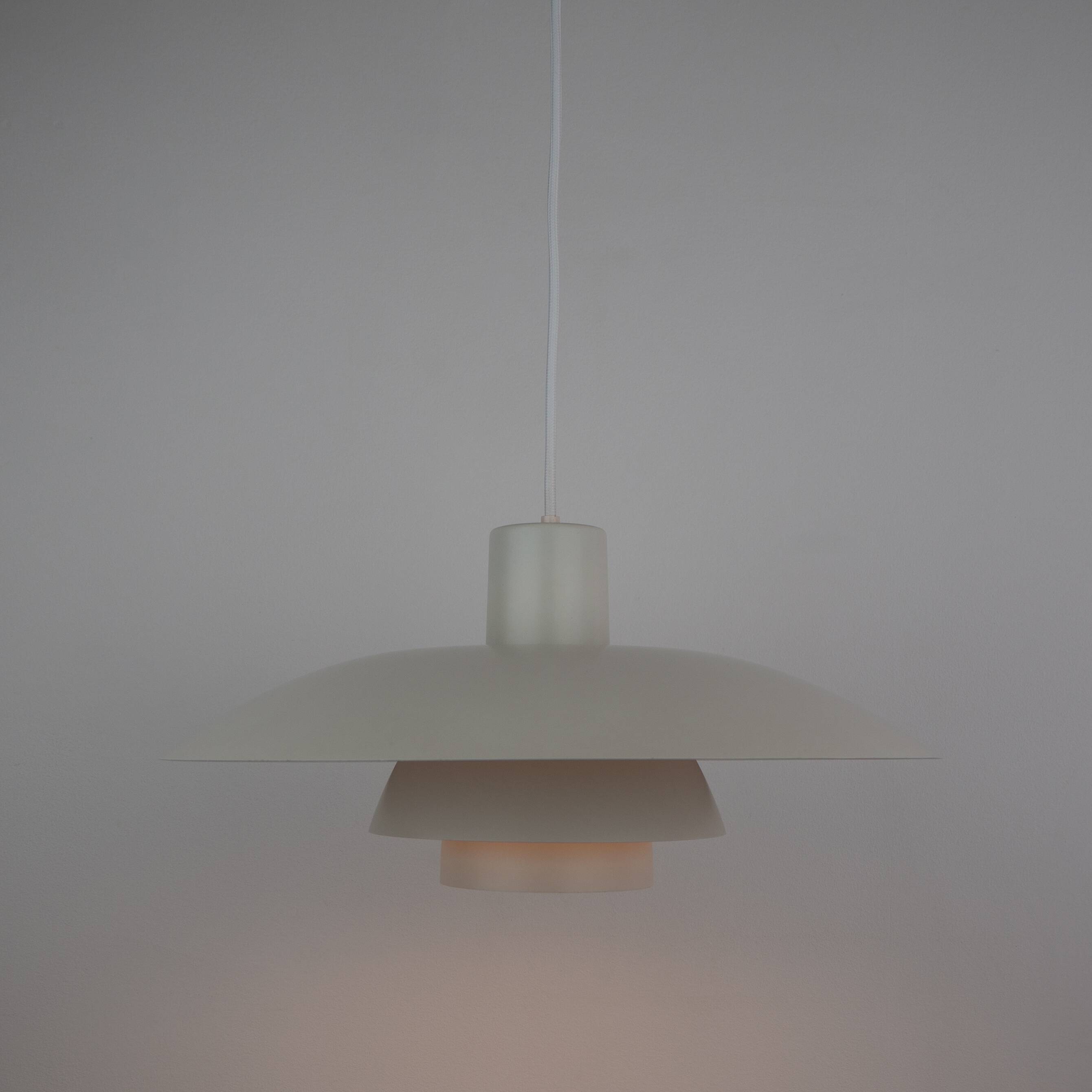 Suspension vintage danoise PH 4/3 par Poul Henningsen, Louis Poulsen, 1966