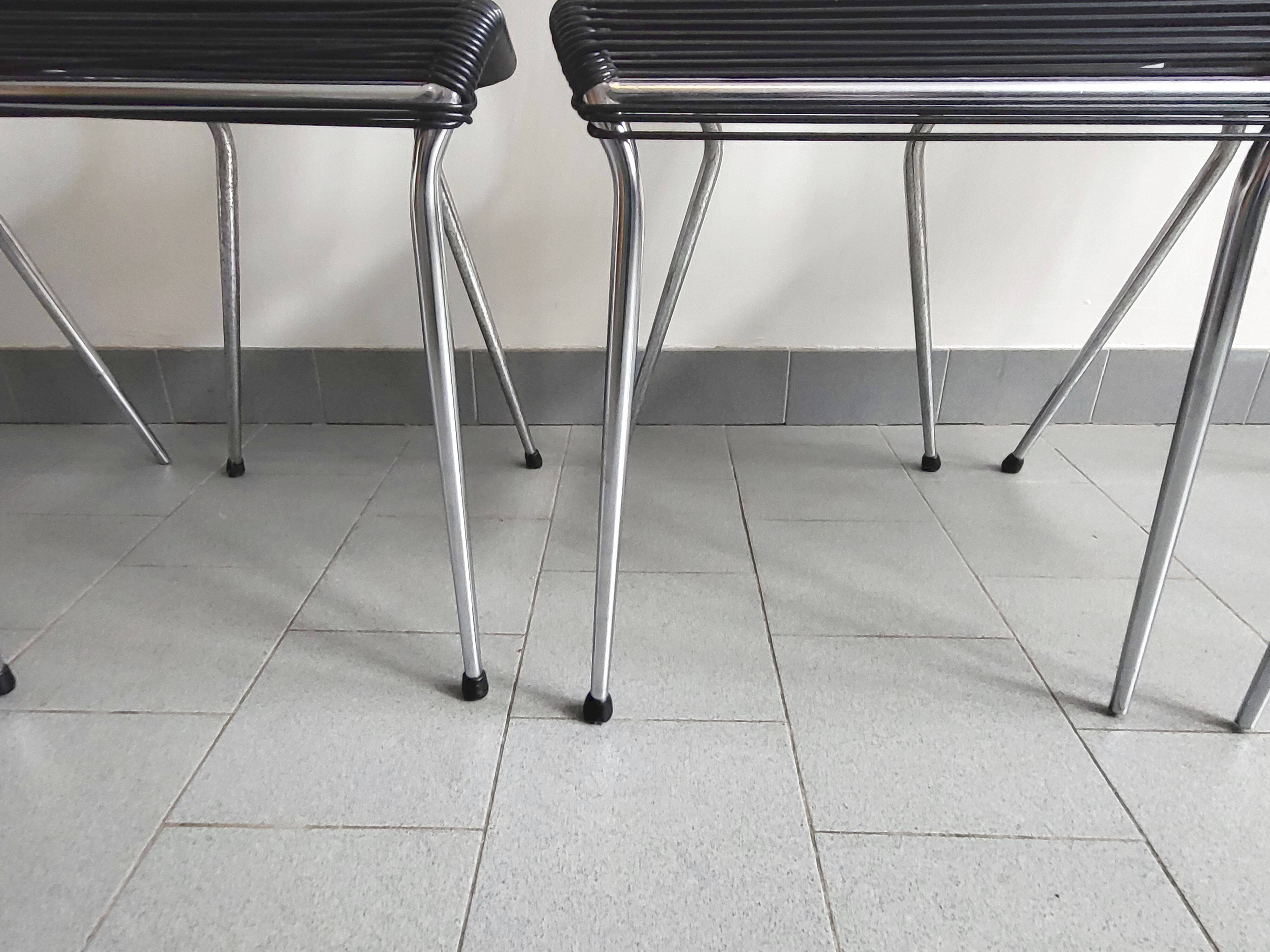 Set of 4 vintage scoubidou chairs 1960