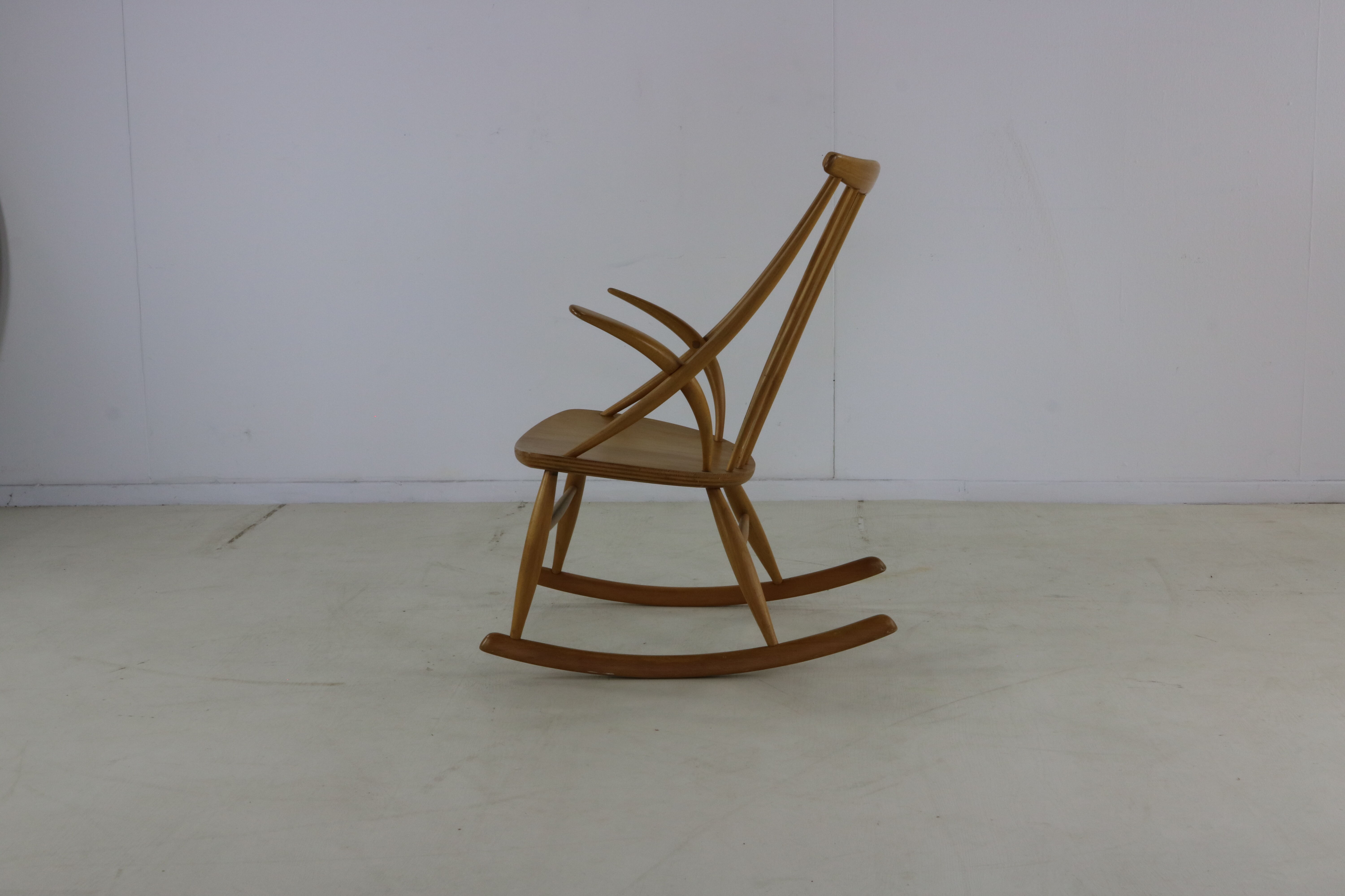 Special danish design children rockingchair by Illum Wikkelsø