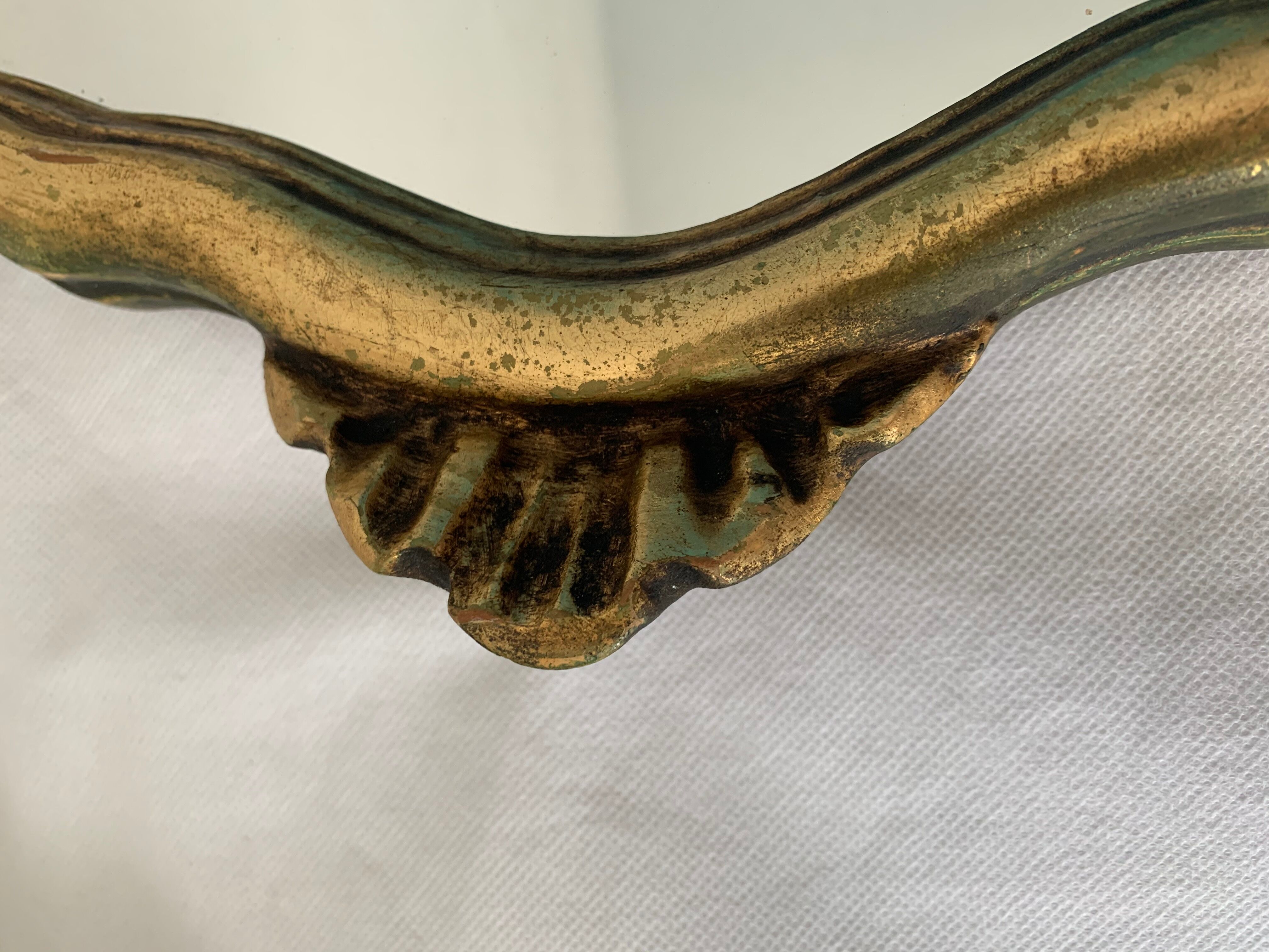 Old mirror in gilded wood 40 x 30 cm