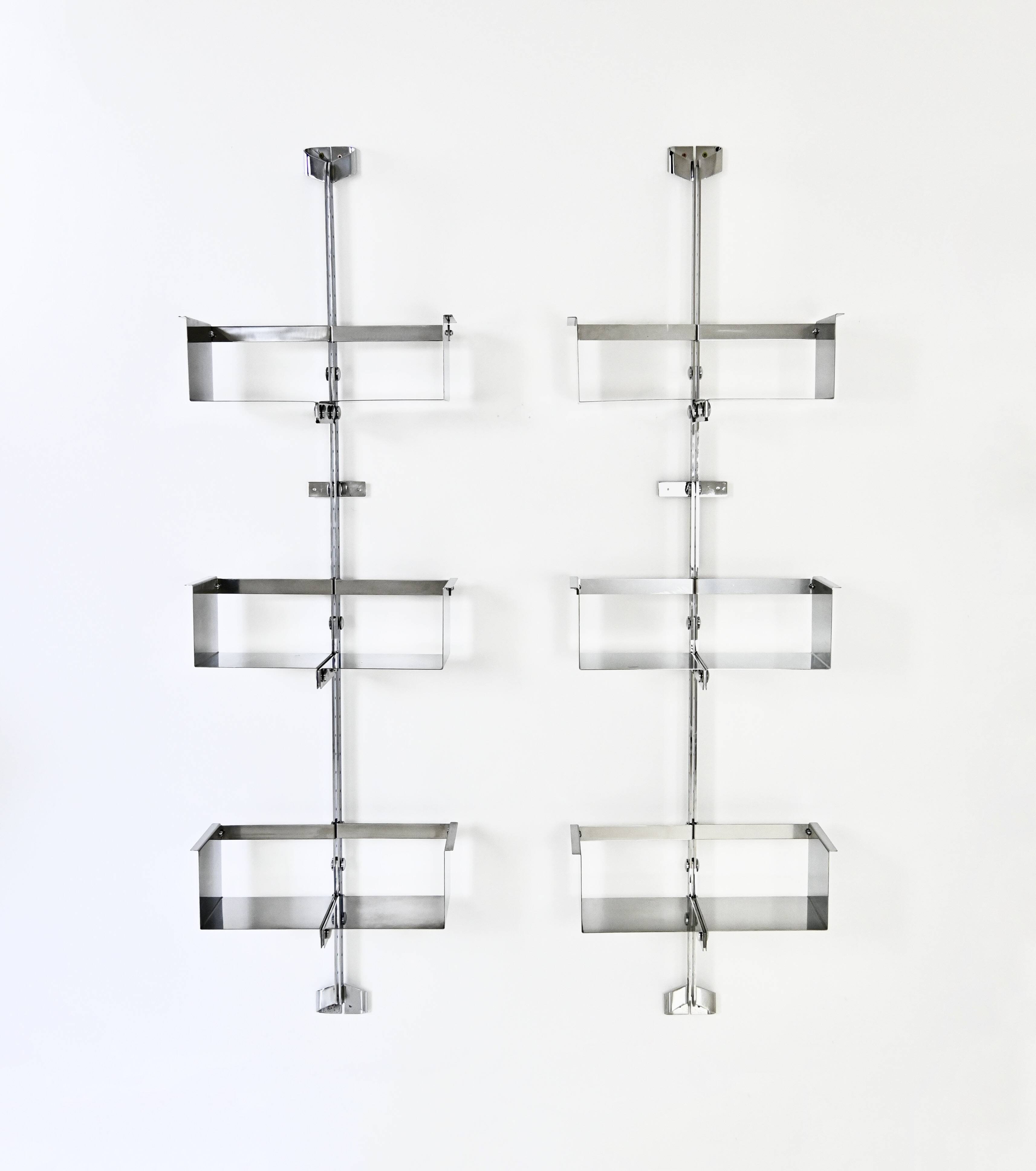 Pair of P700 wall units by Vittorio Introini for Saporiti, 1960s