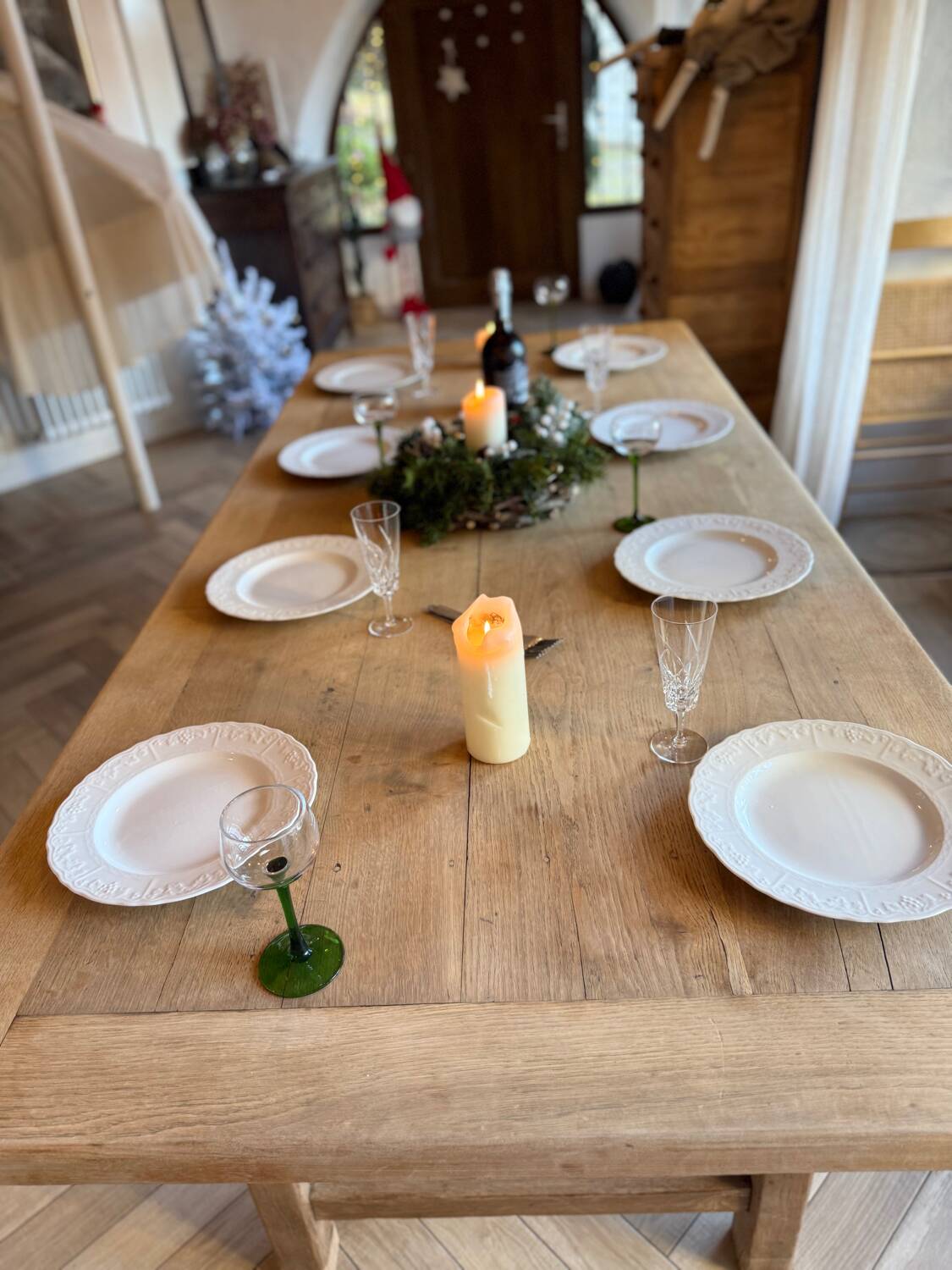 Solid wood farmhouse table with 2 extensions