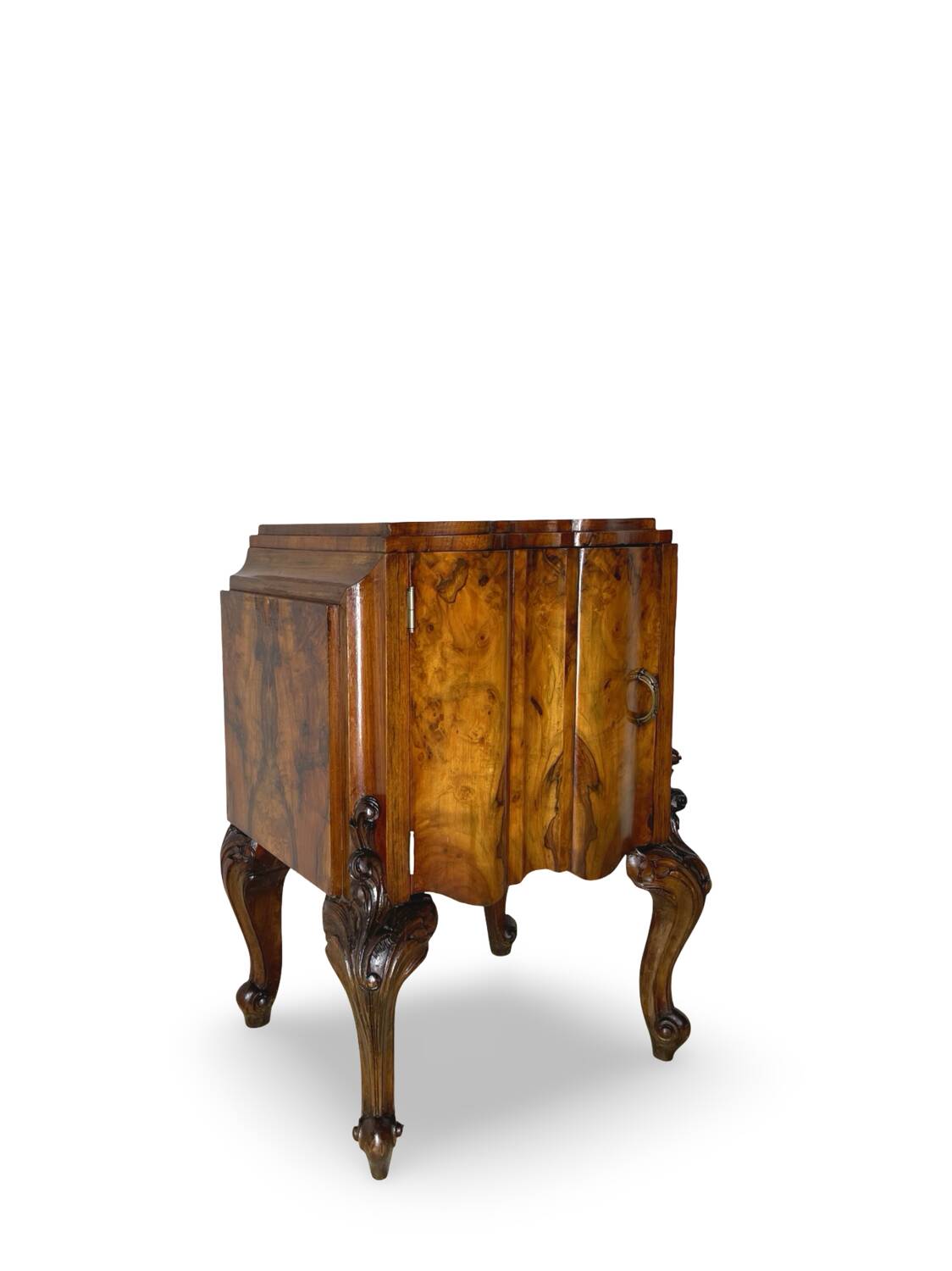 Italian nightstands from the 1930s