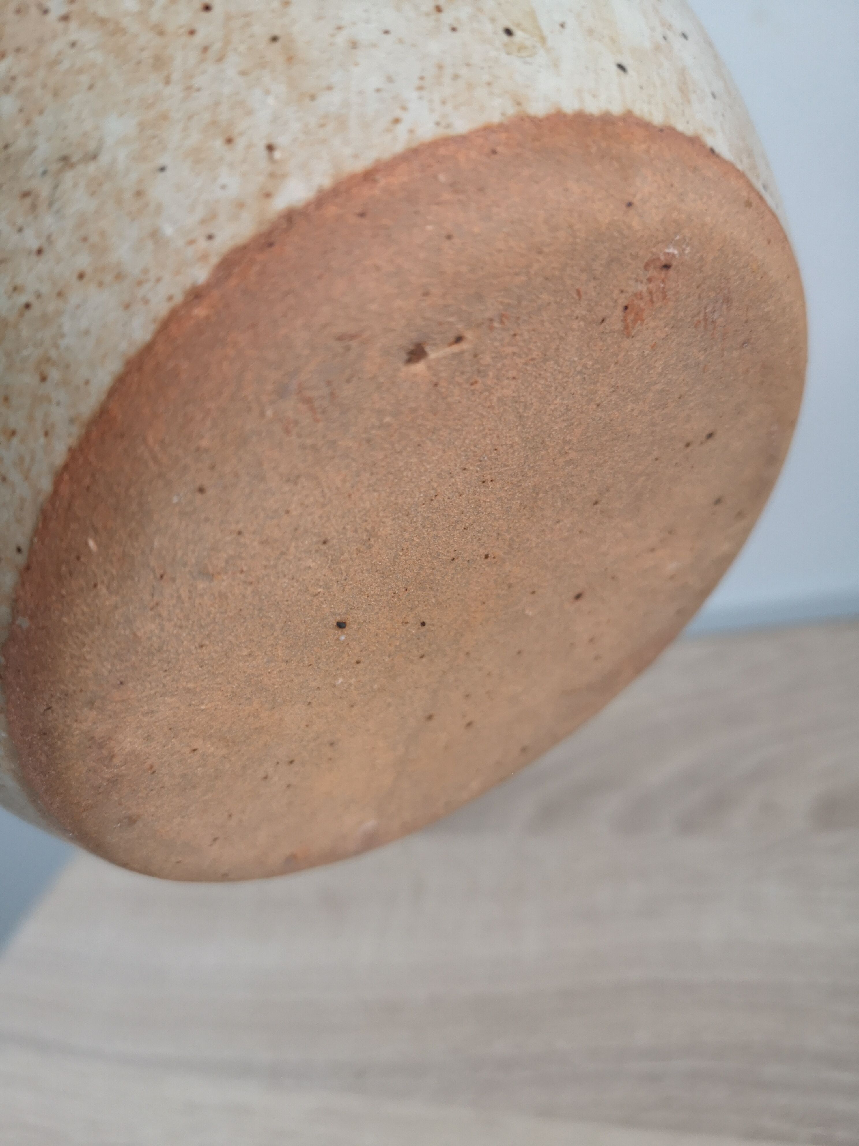Theière en grès artisanal