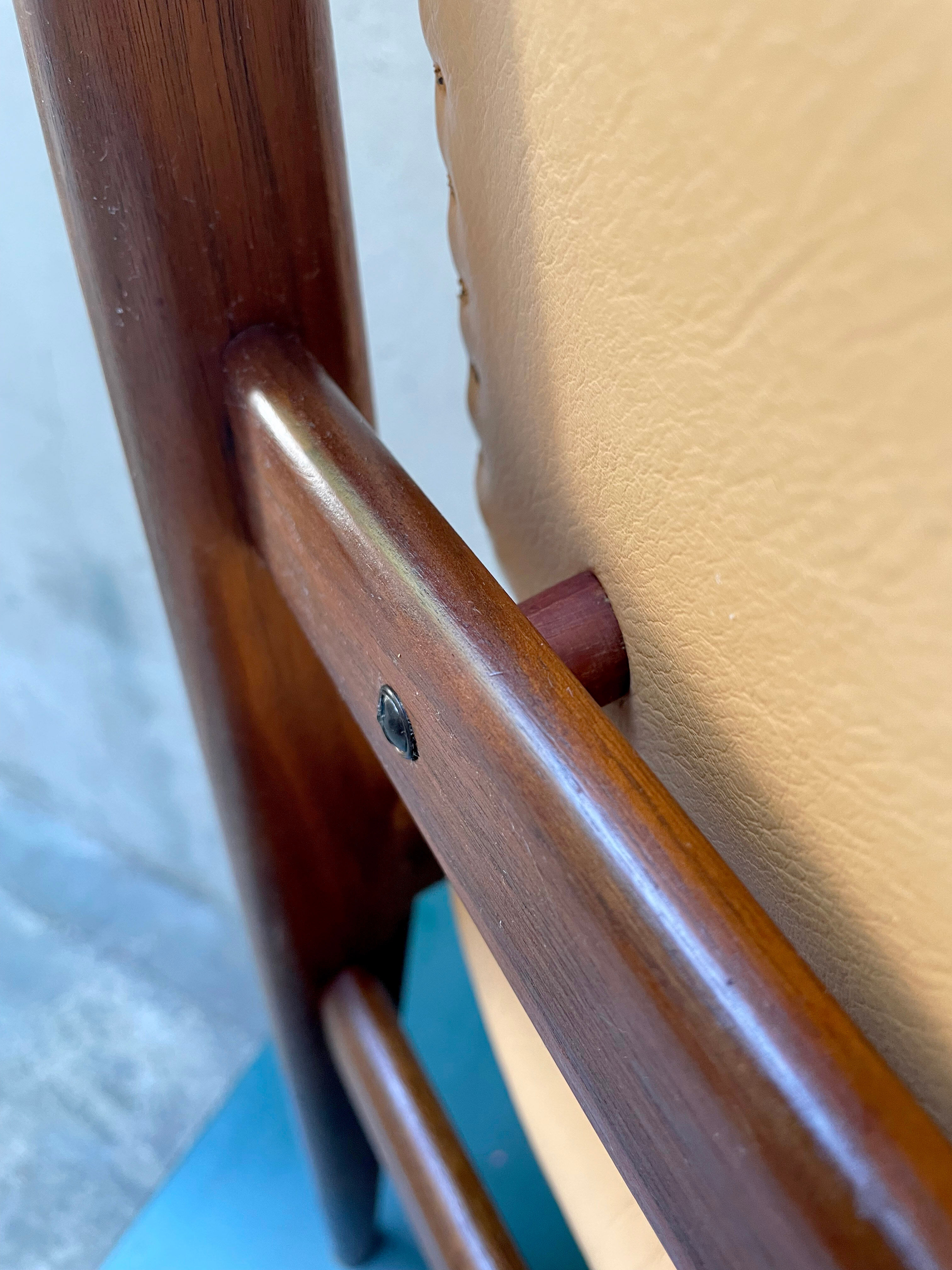 4 chaises de salle à manger