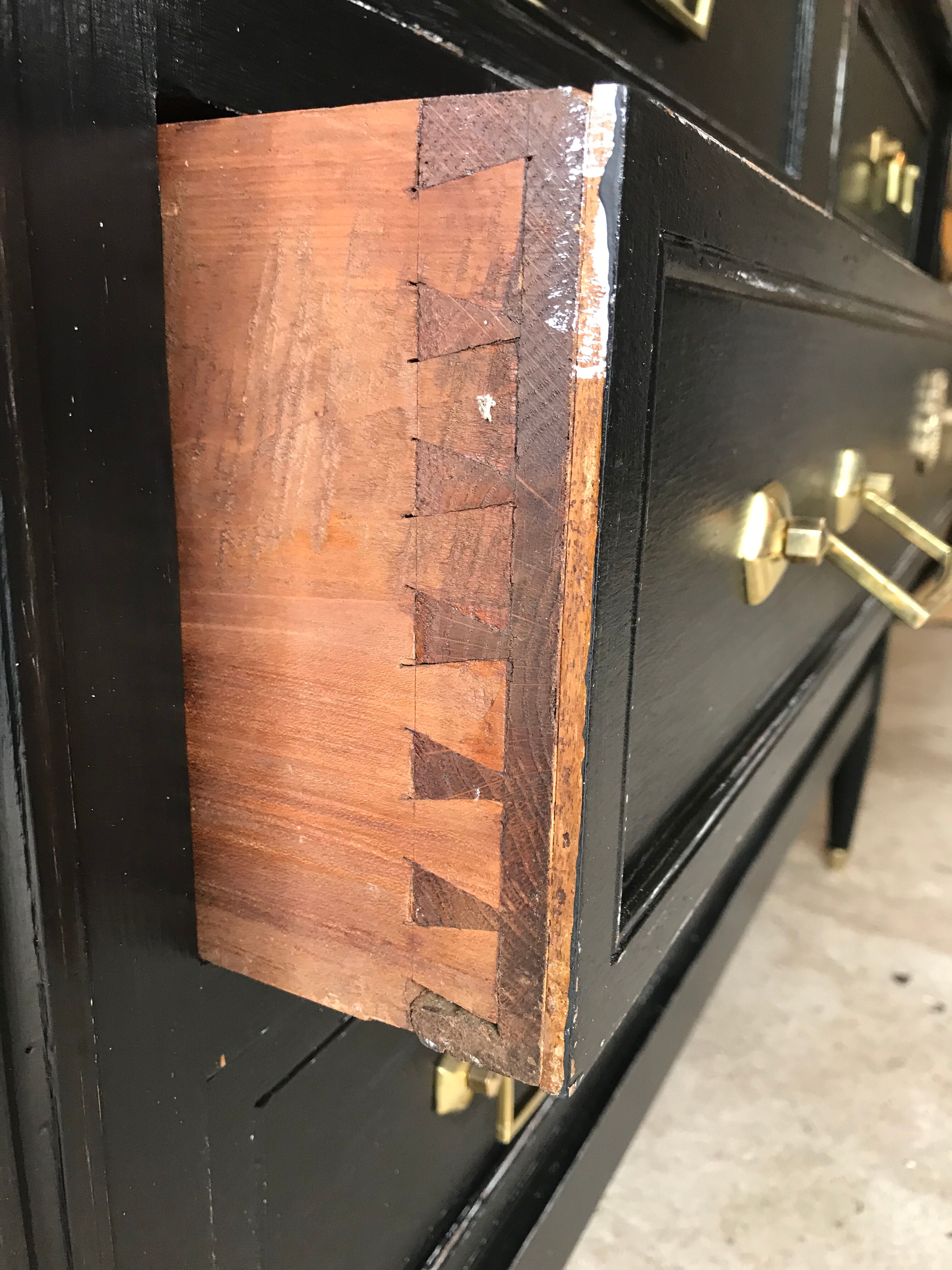 Chest of drawers Louis XVI black