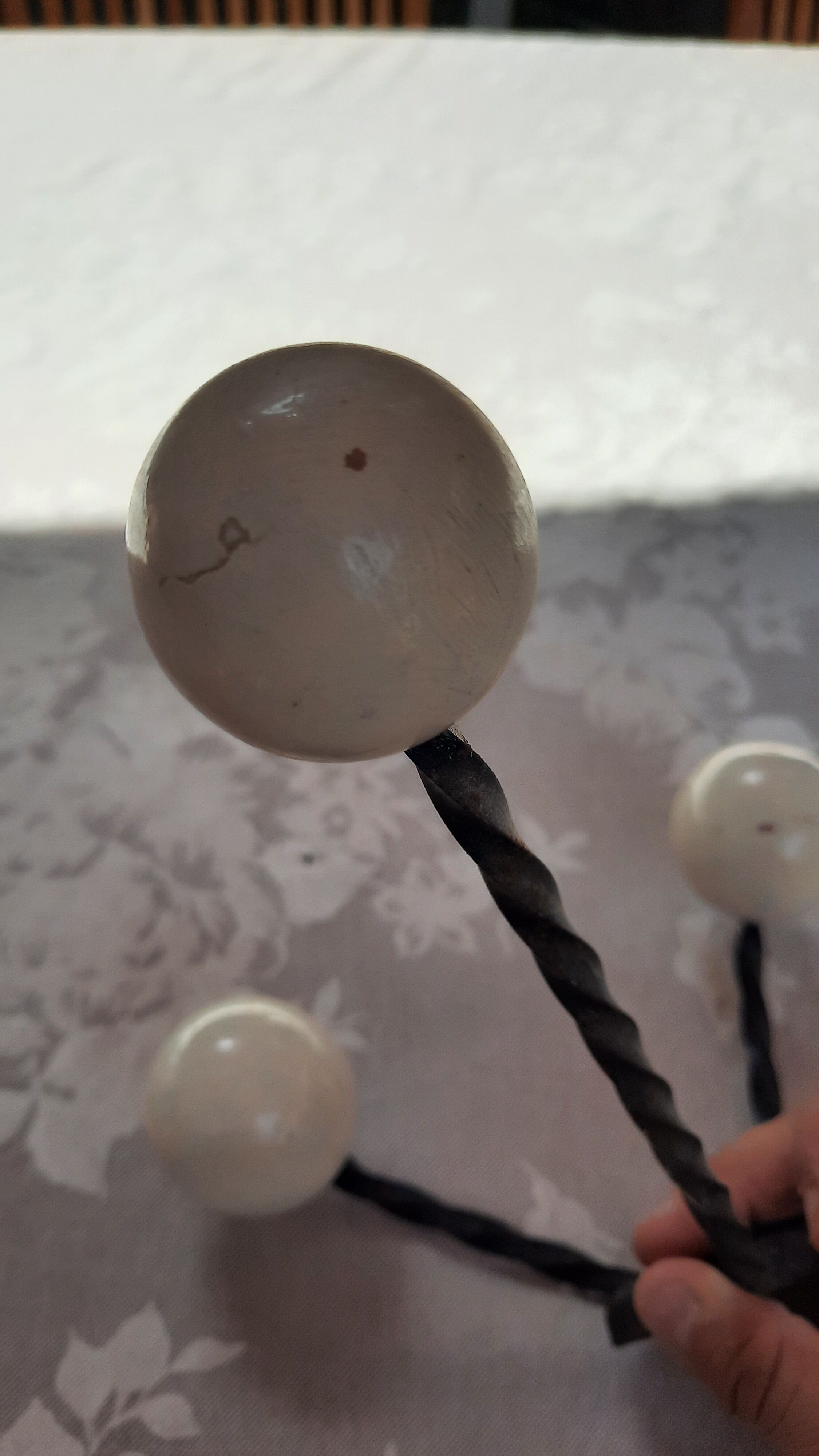 Wall coat rack 4 balls