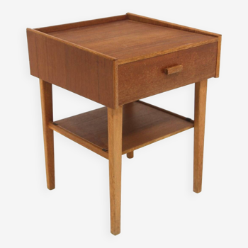 Table de chevet scandinave en teck et en chêne, Suède, 1960