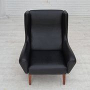 Années 1960, design danois par Illum Wikkelsø, fauteuil, modèle 110, cuir, teck.