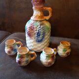 Bottle and its 4 slip cups