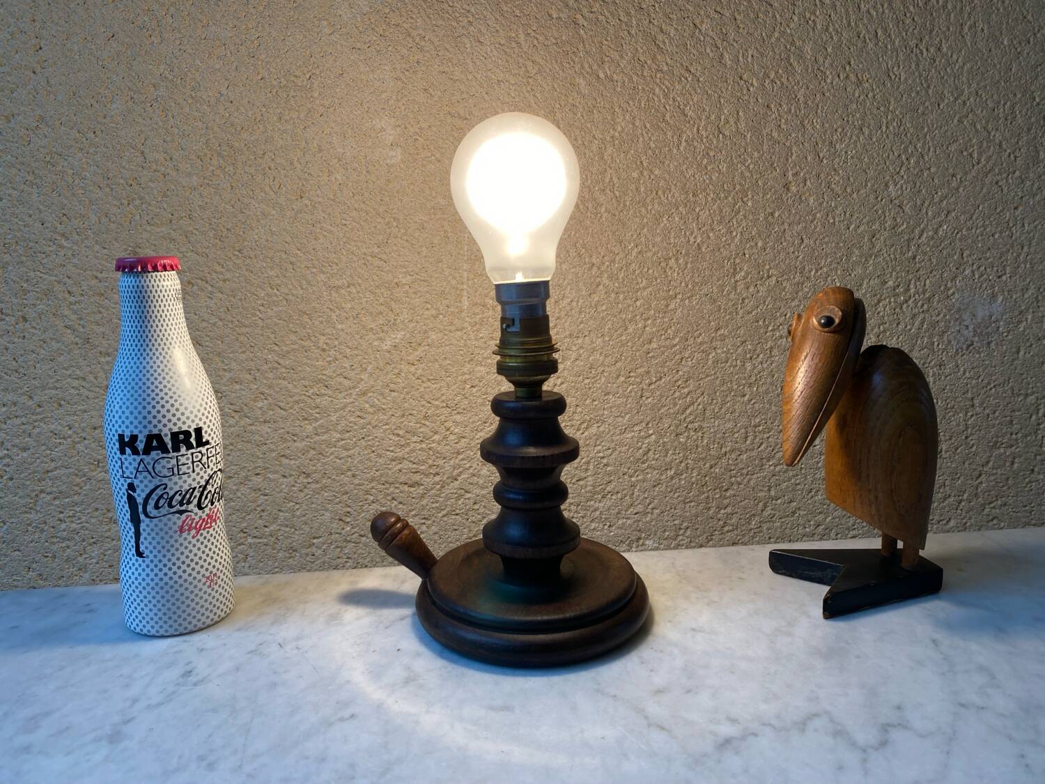 Turned wood lamp base, French craftsmanship, vintage art deco, minimalist, 40s/50s