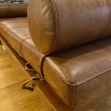 Daybed cuir marron style scandinave