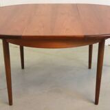 Round G-Plan vintage dining table extendable 'Prestwich'