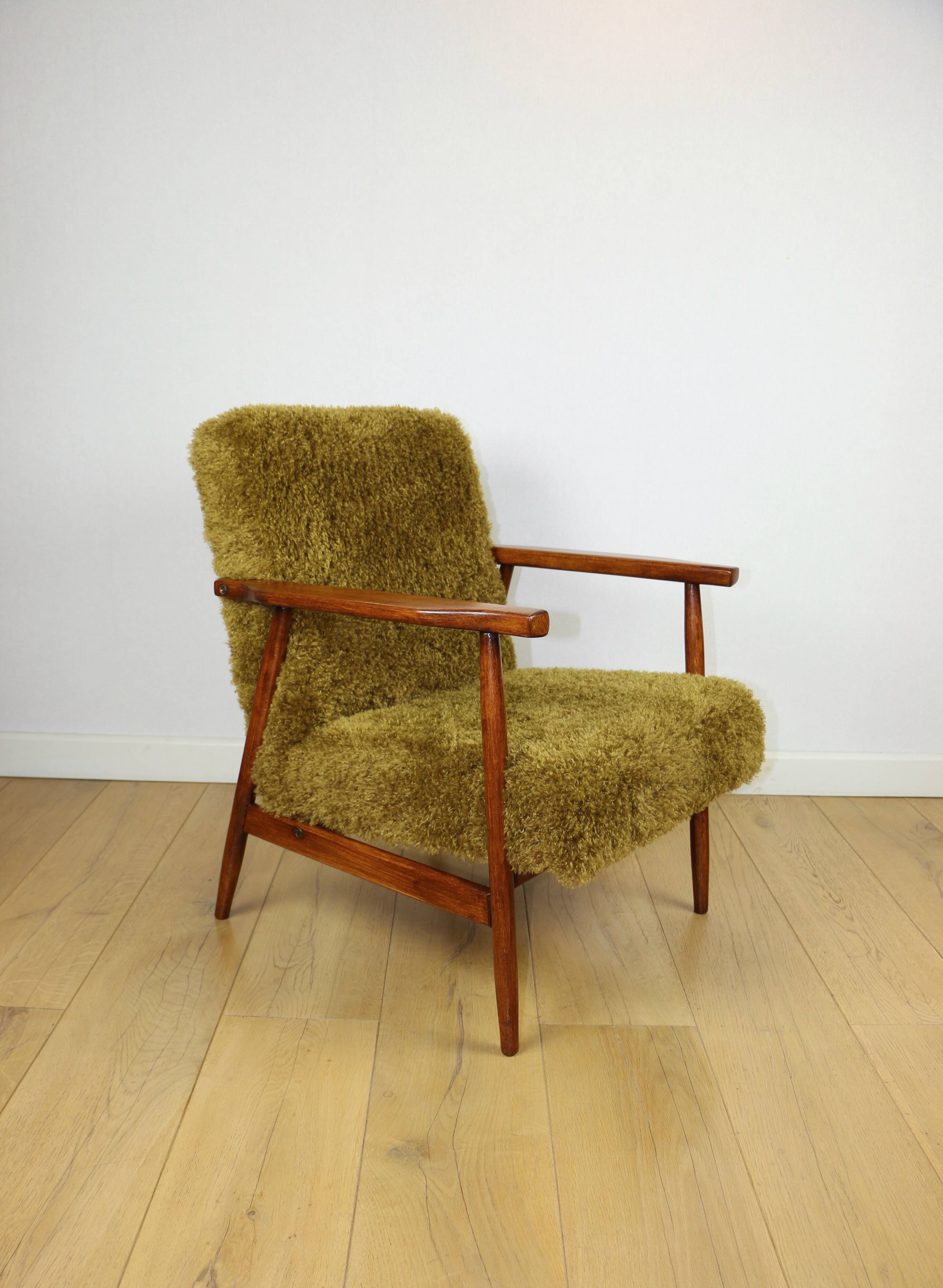 Vintage armchair, 1970s red fox - high pile khaki / olive - long pile