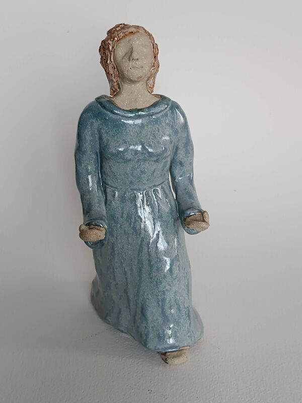Sculpture de femme vintage en grès vernissé, signée