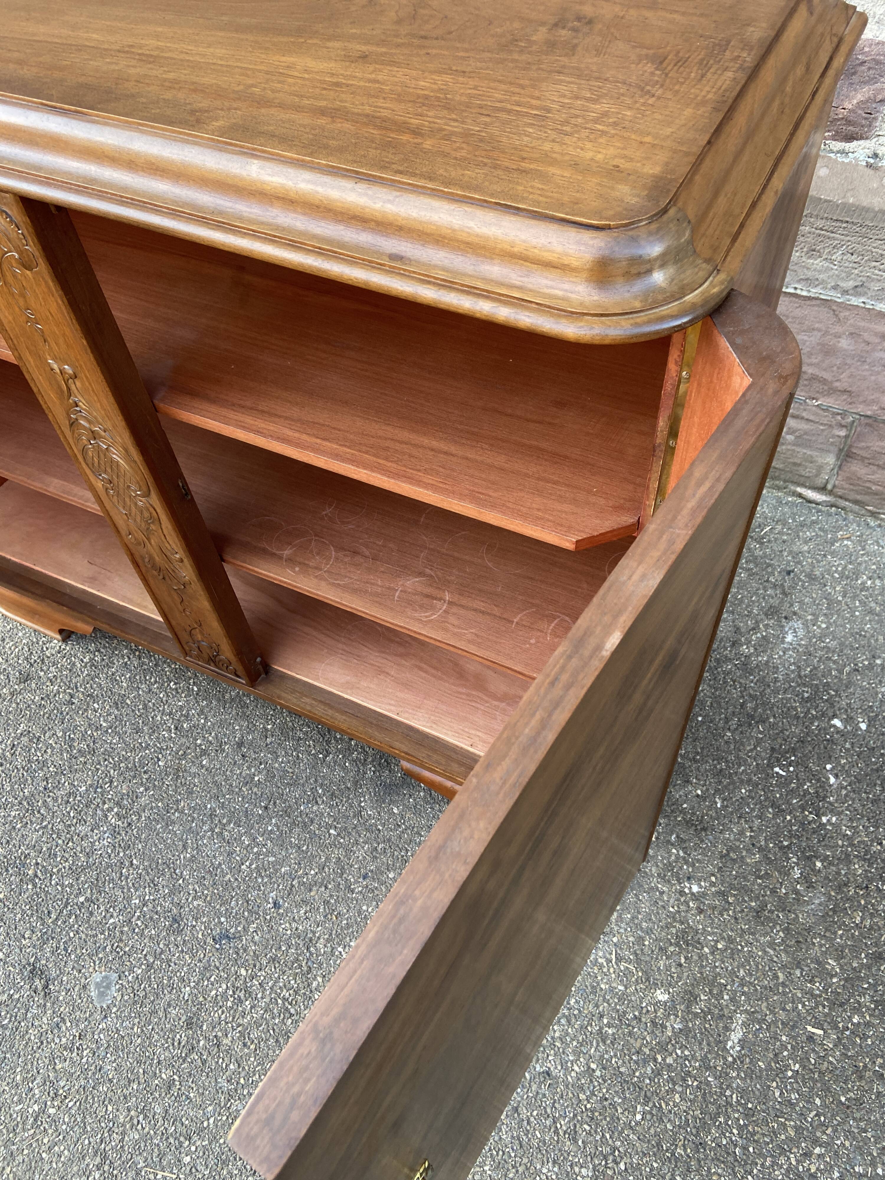 Buffet Art Deco walnut 1950