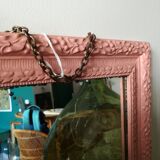 Miroir ancien bois peint en vieux rose 28x35cm