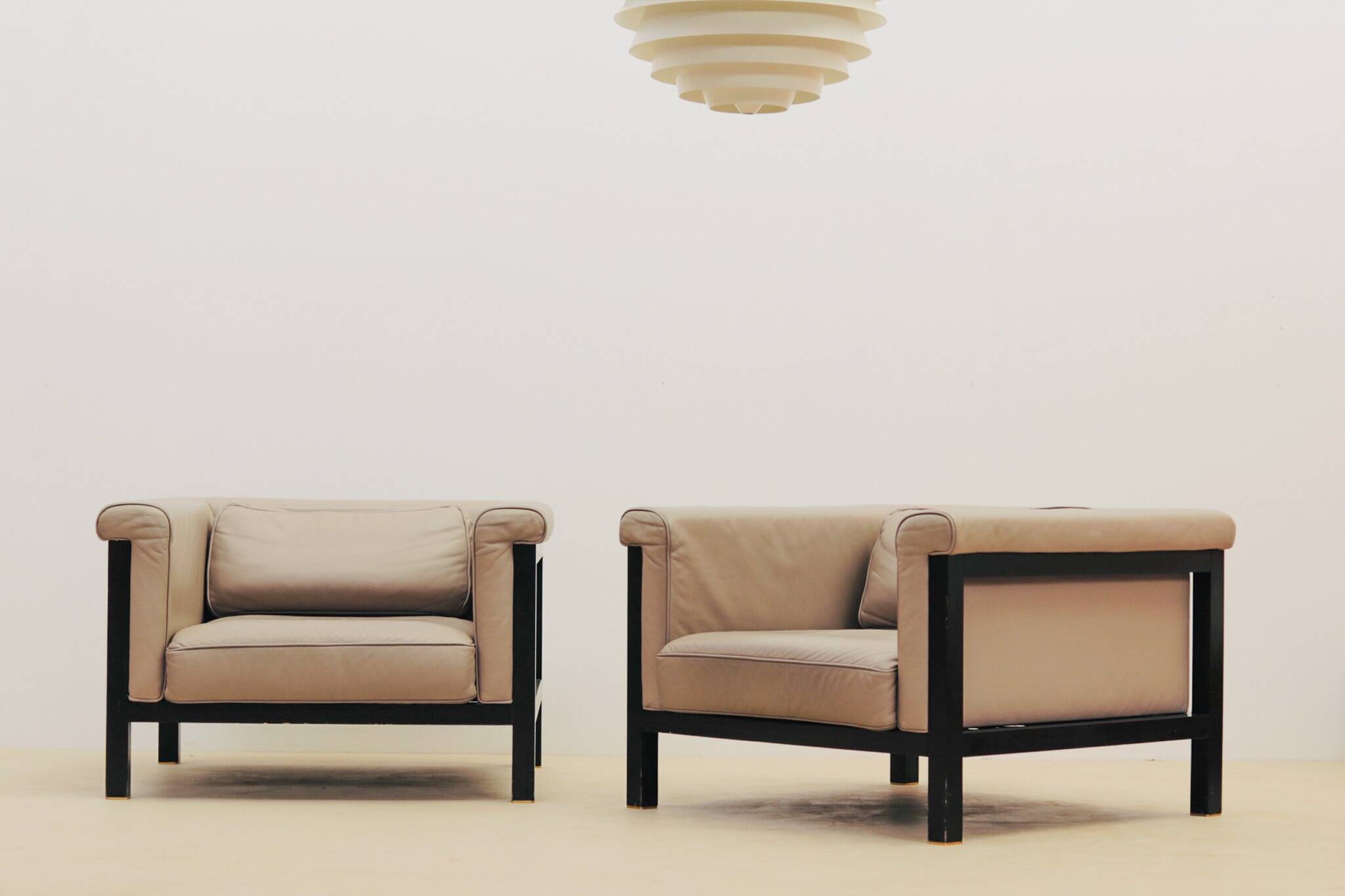Pair of armchairs by Jules Wabbes, Livorno - Series 800 Luxe published by Bullo