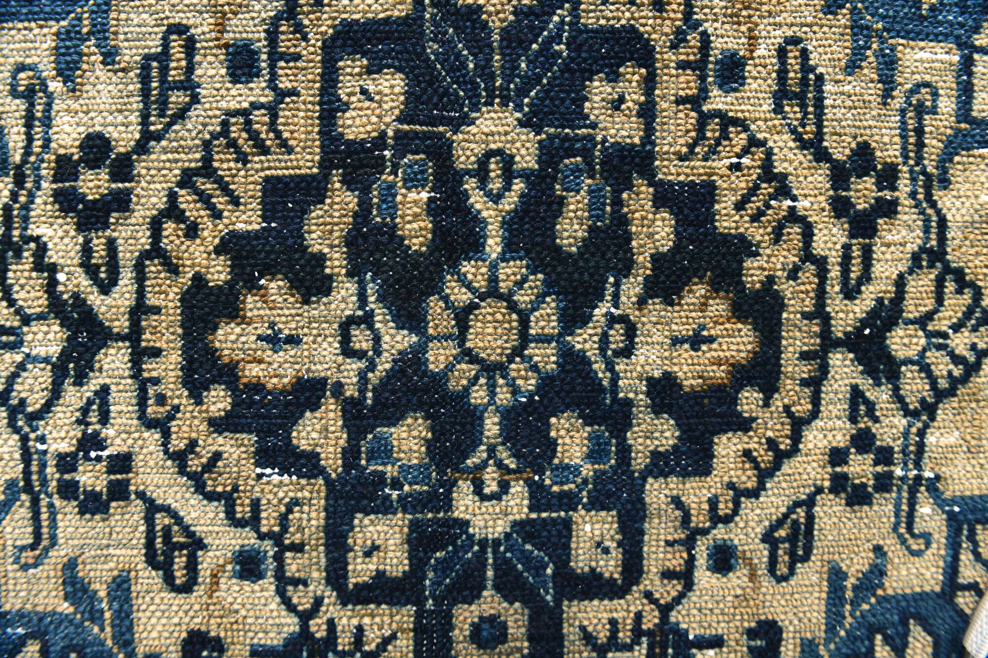 Classic Pattern Navy Blue Persian Rug, 311x402Cm