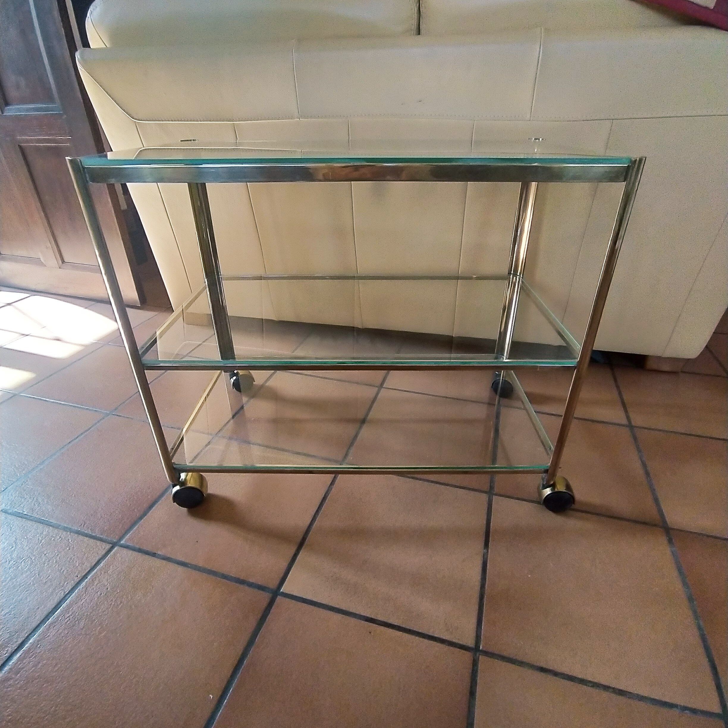 Broncz table in gilded brass