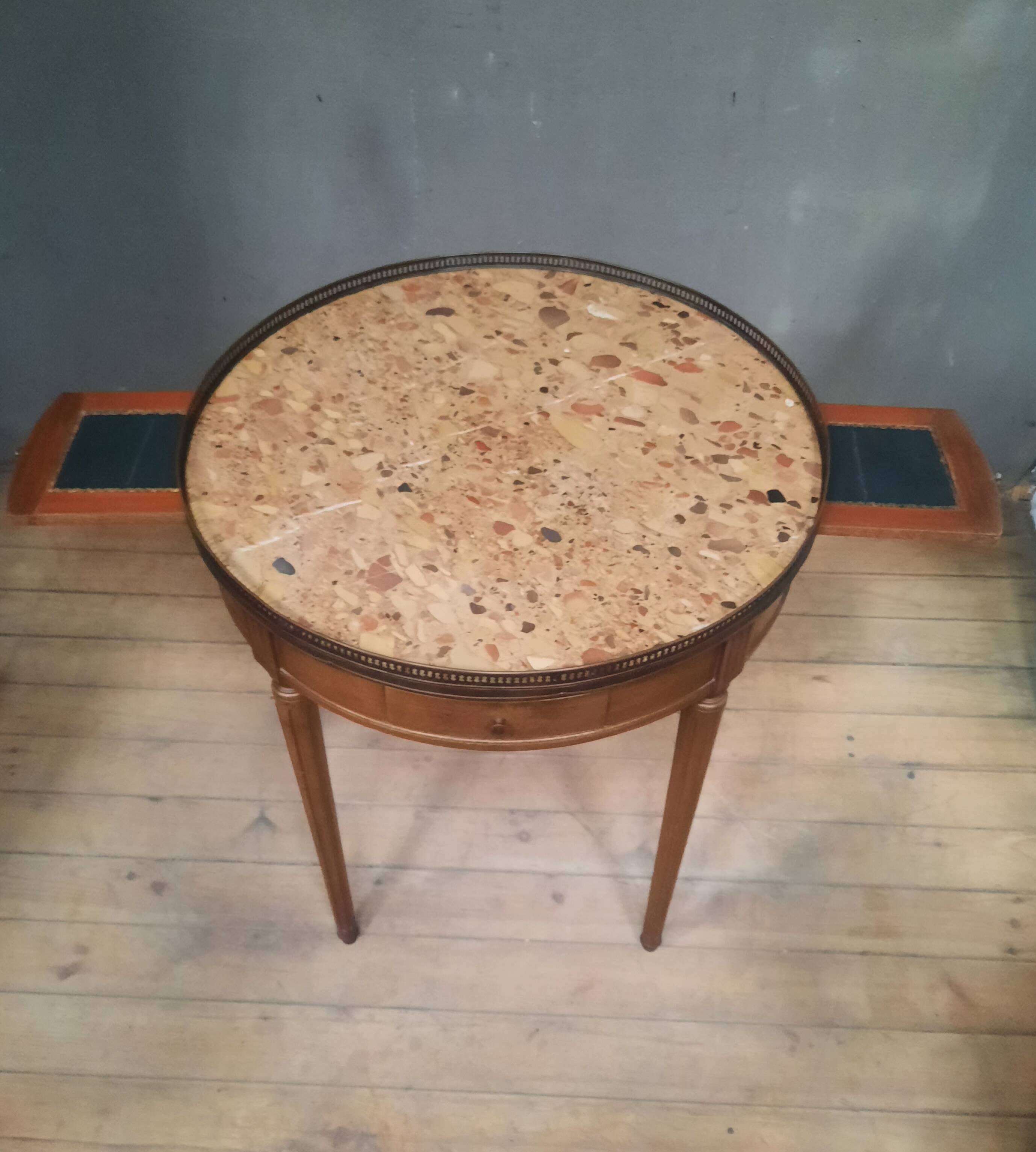 Louis XVI style hot water bottle table