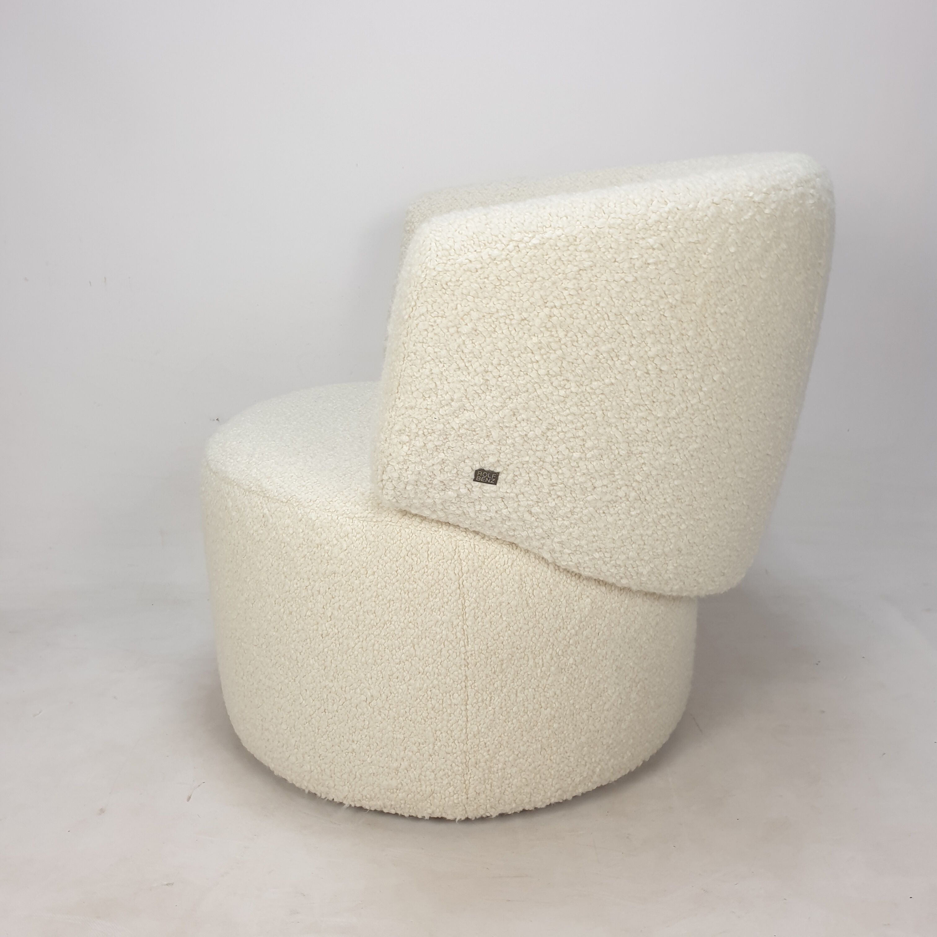 Ensemble de 2 chaises club et 1 pouf par rolf benz