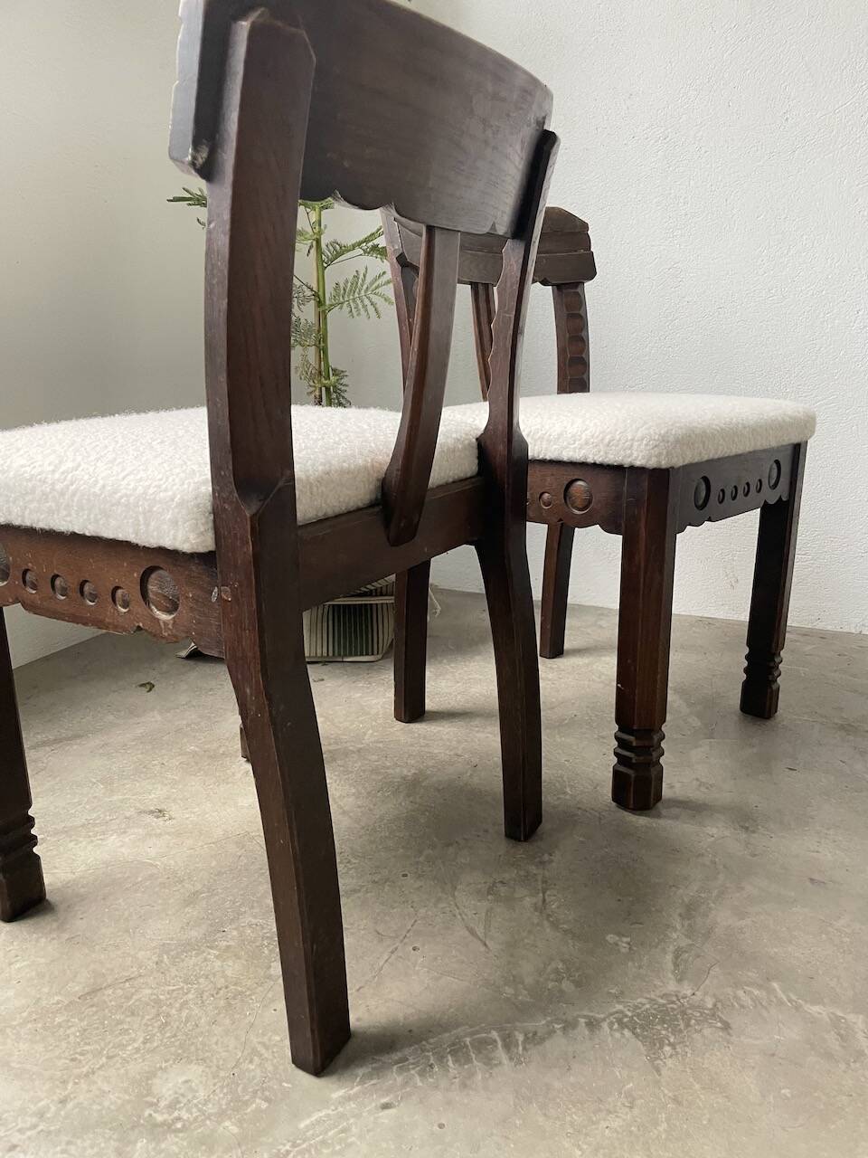 Set of 6 brutalist chairs from the 1940s