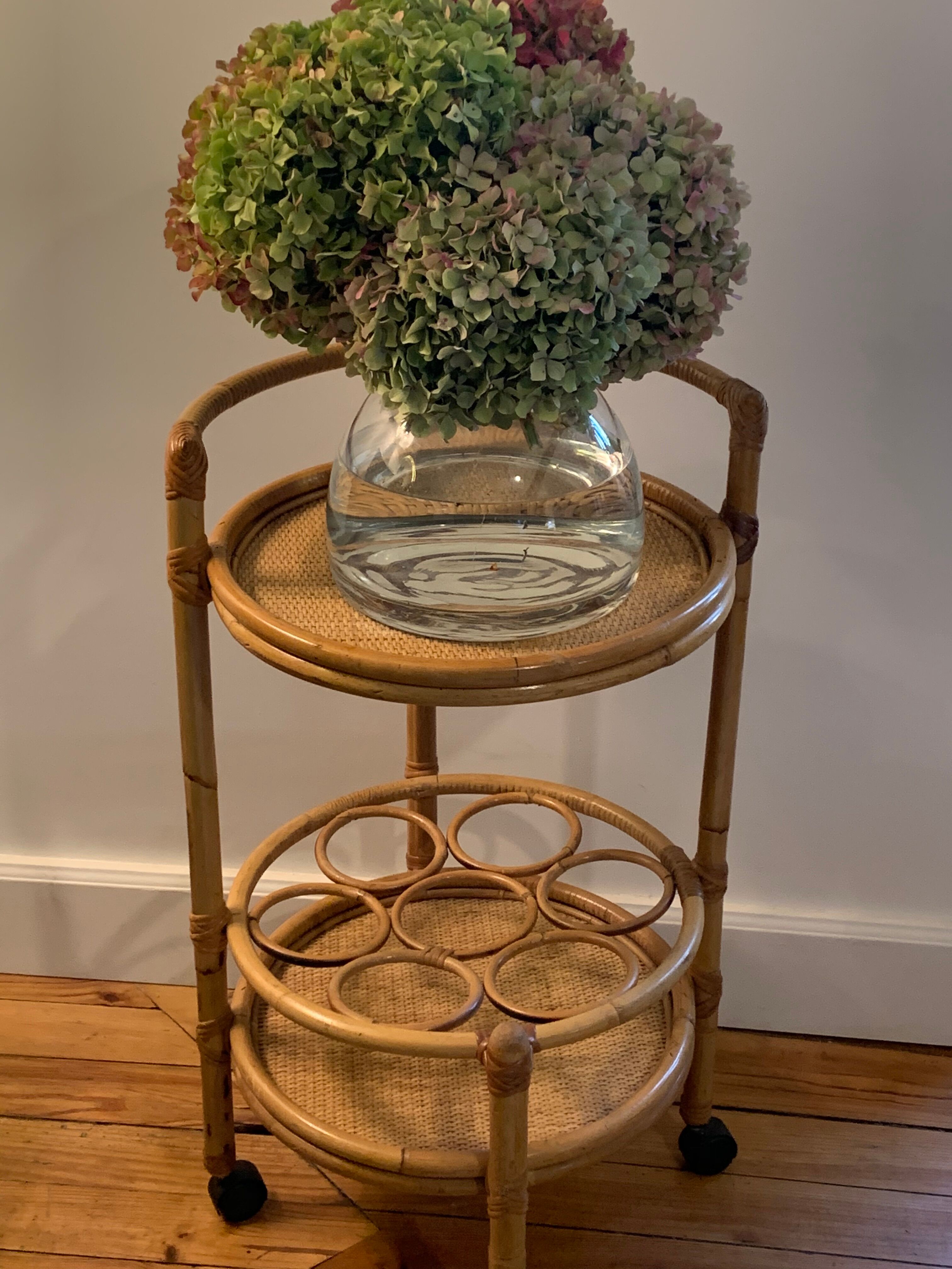 Rattan bar or dessert