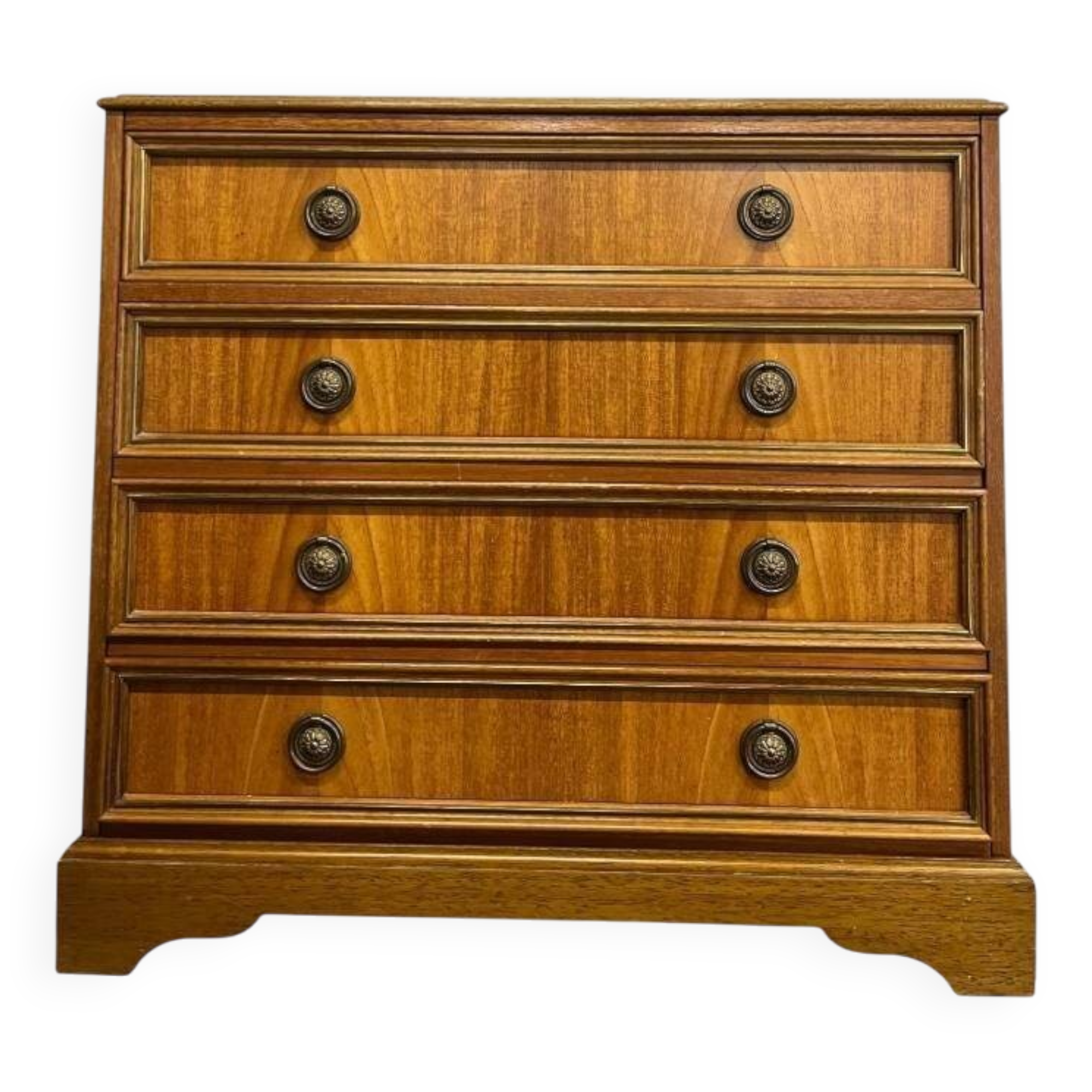 Vintage mini chest of drawers / wooden chest of drawers