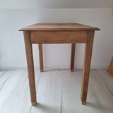 Country-style oak farmhouse desk/console/side table