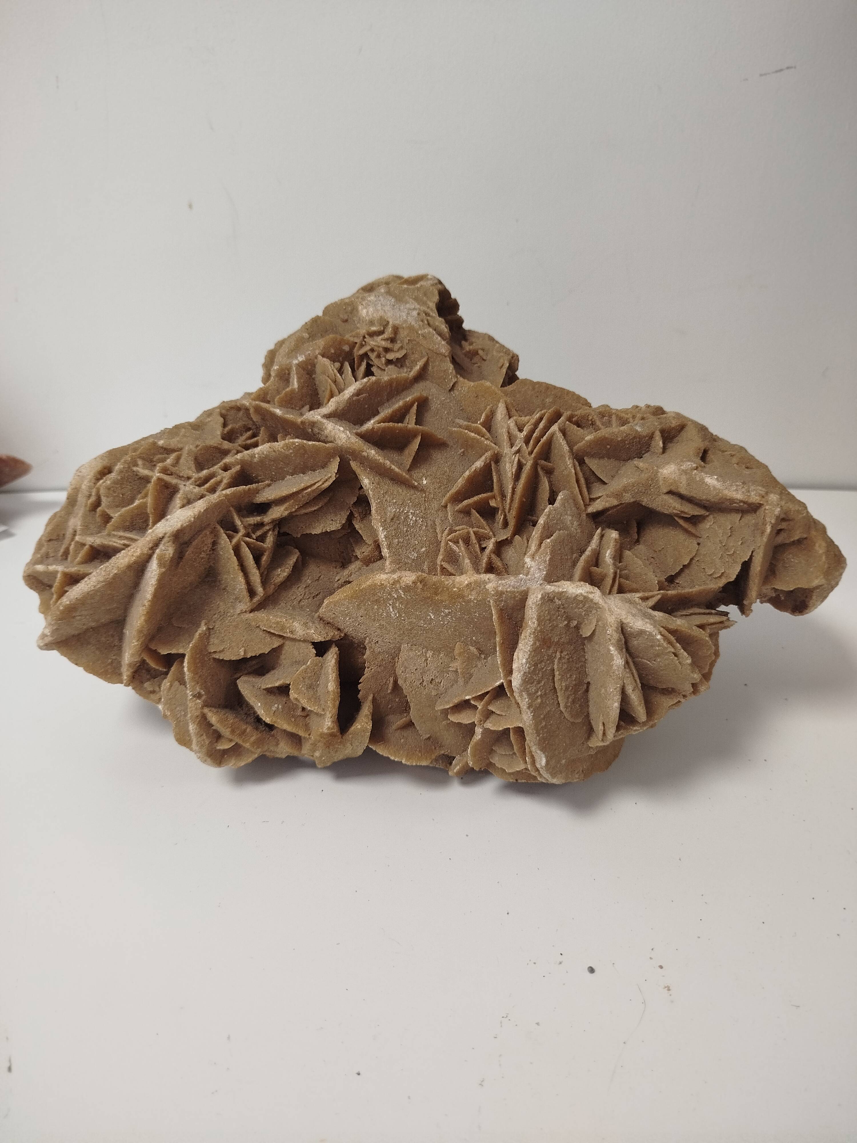 Natural wind-carved sand rose – +7 kg decorative mineral