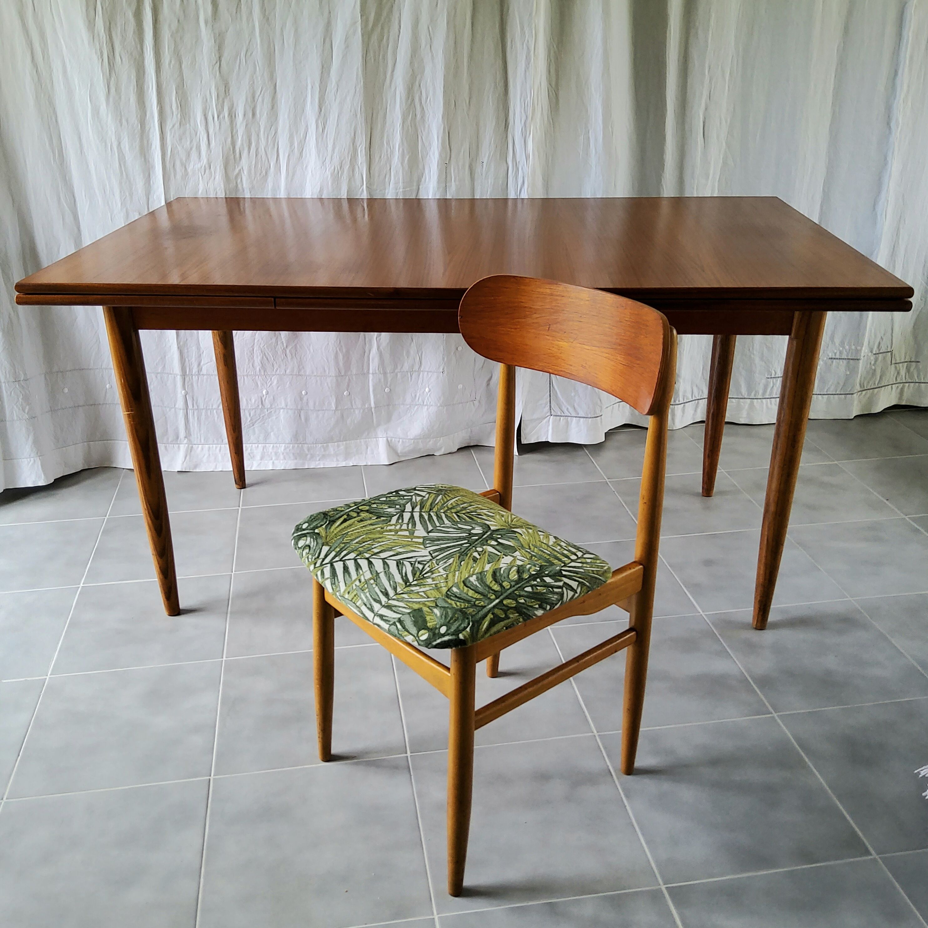 Dining table 60s