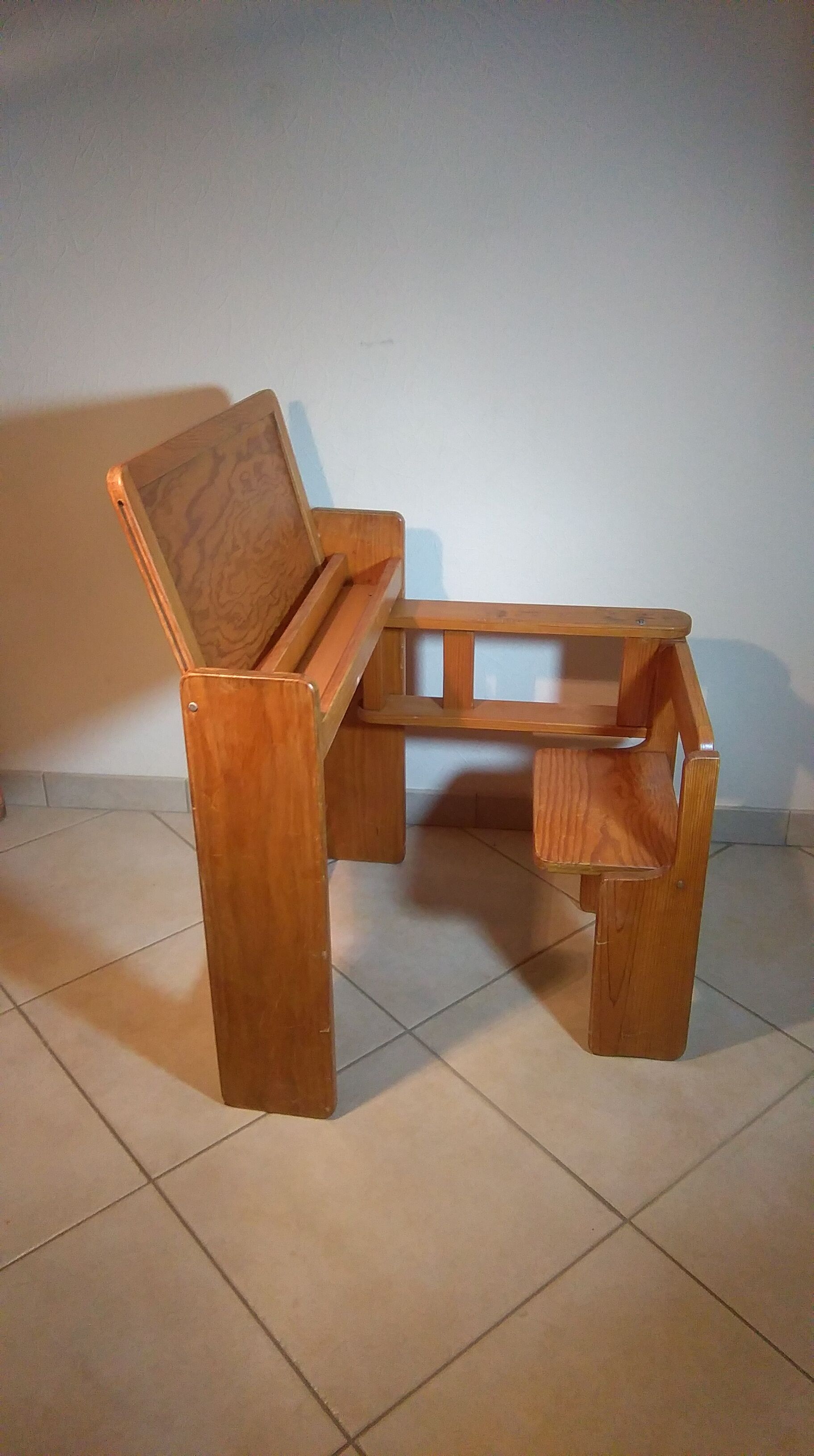 Child desk by trama, 70