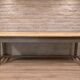 Table de ferme relookée bois et gris – charme campagne chic