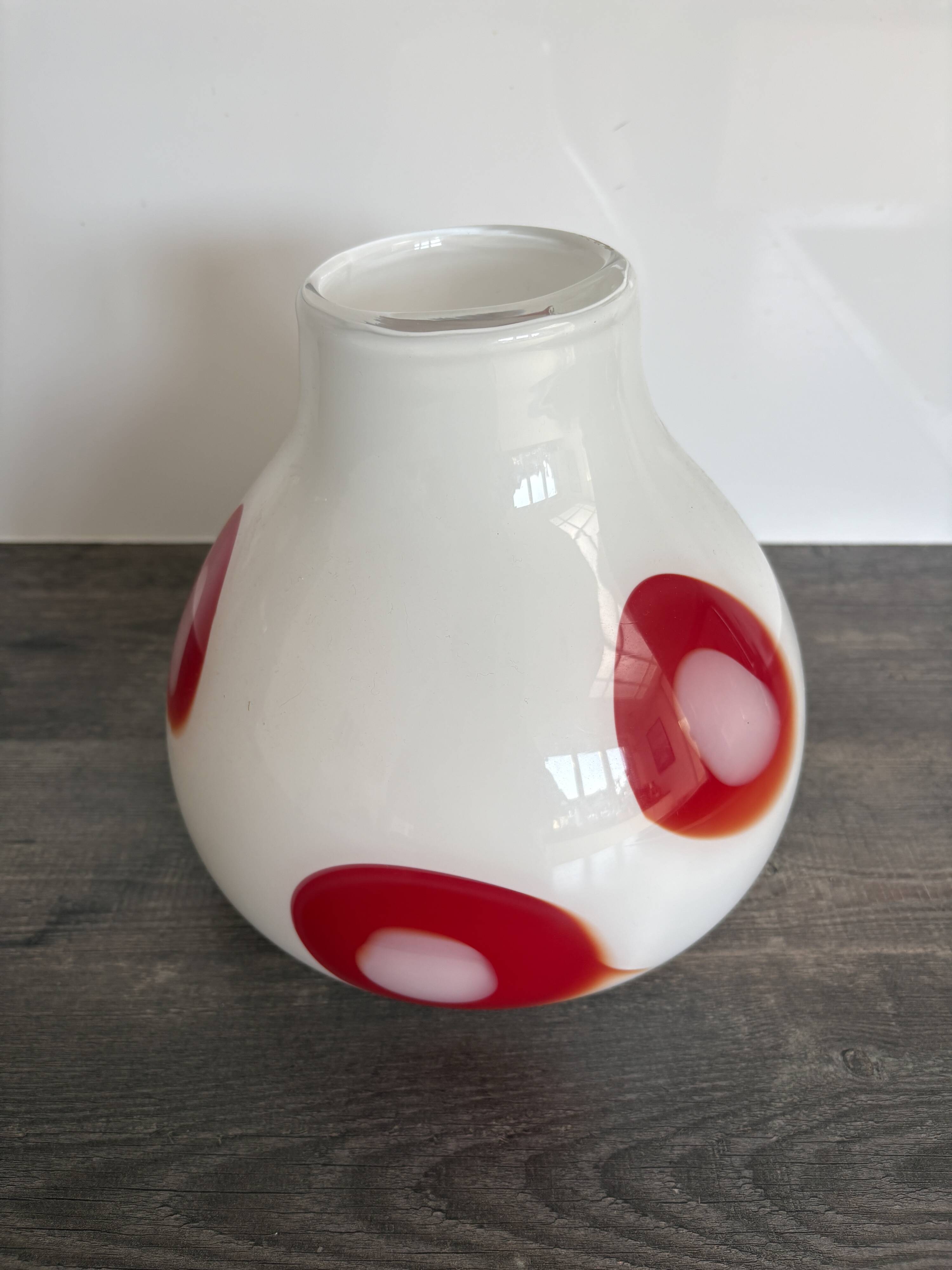 Vintage 90s Habitat vase
