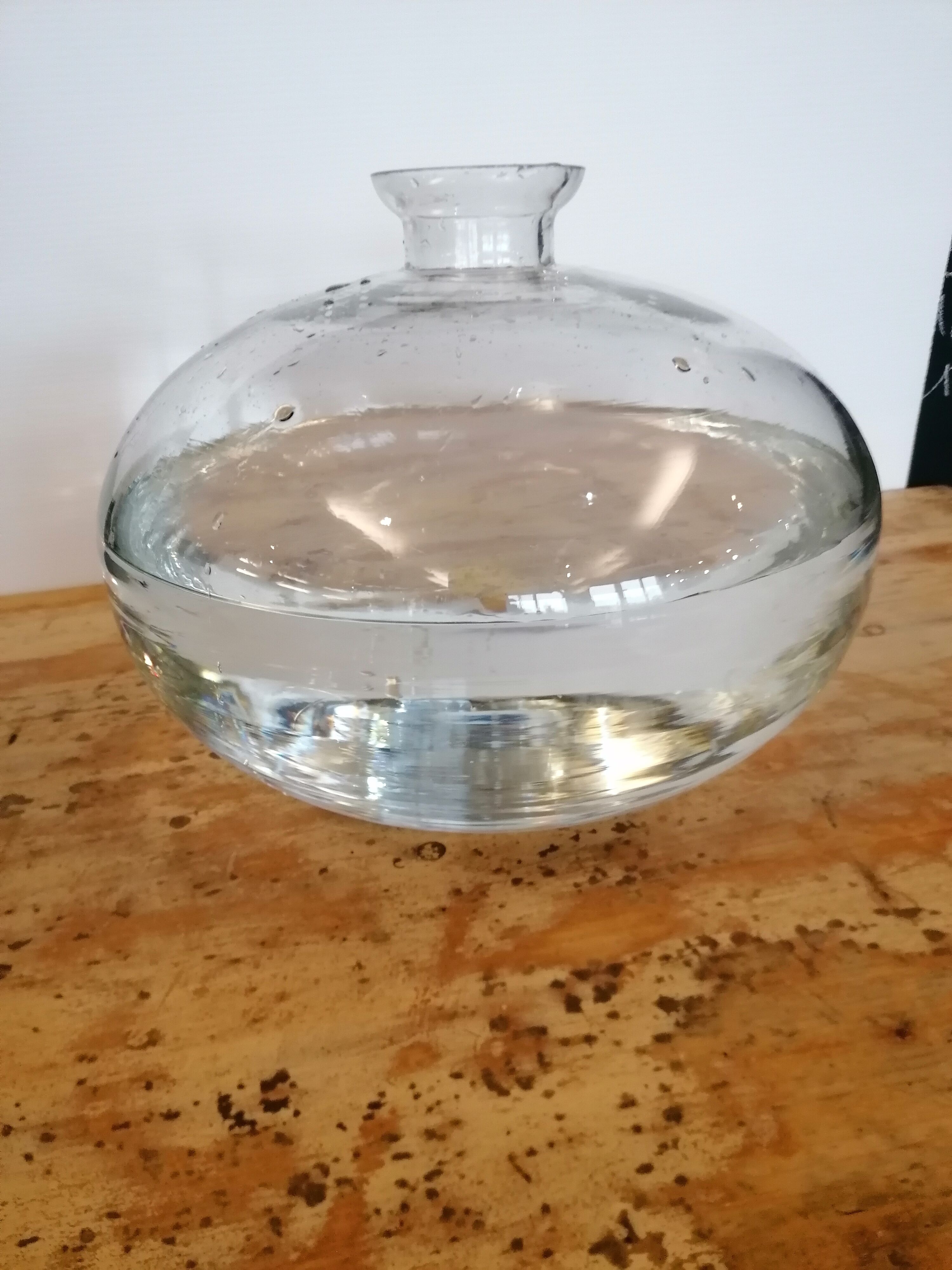 Blown glass vase, 1930, czech republic