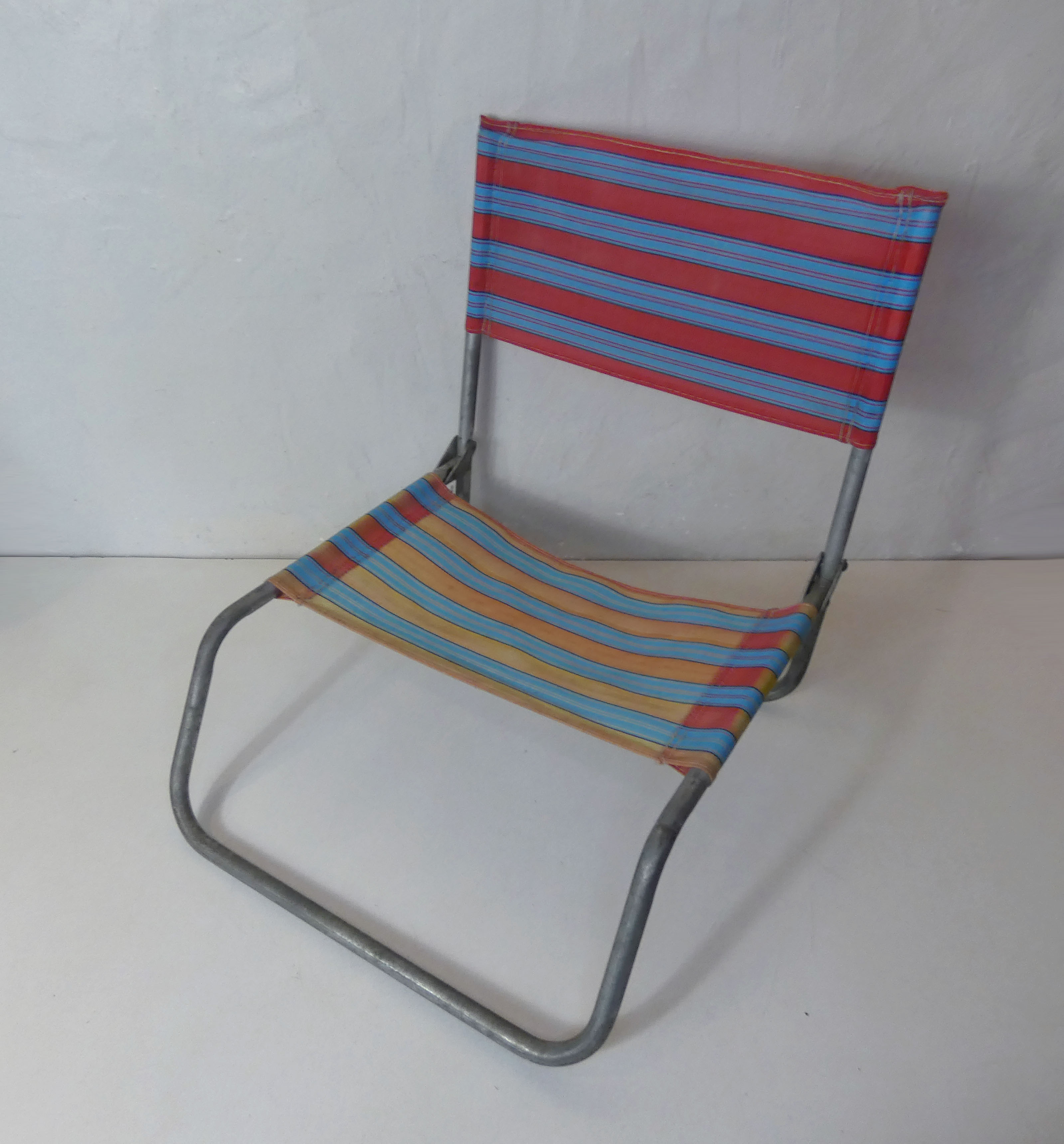 Vintage camping beach chair