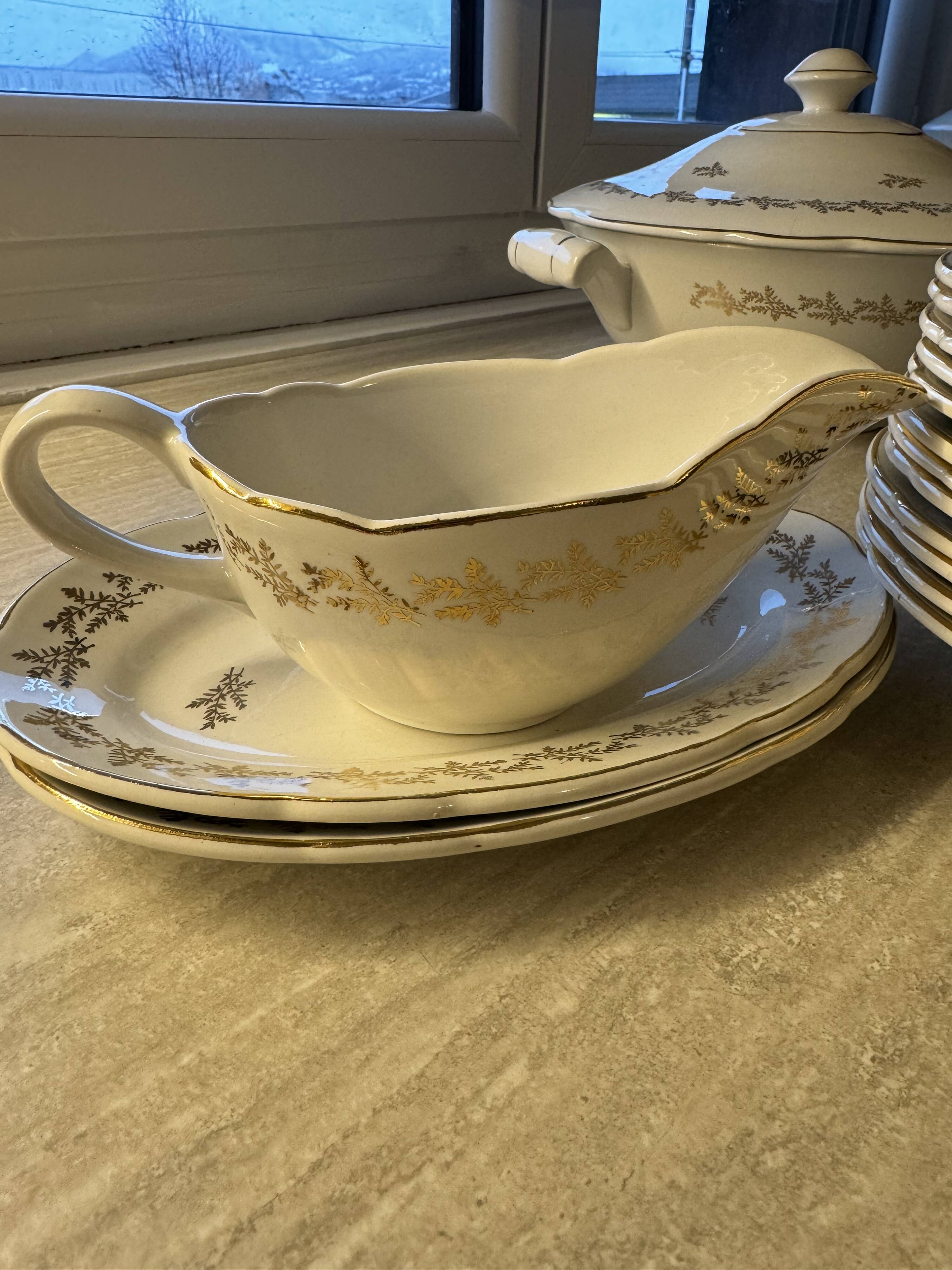 Lunéville service kg Lunéville Lutetia 16 pieces