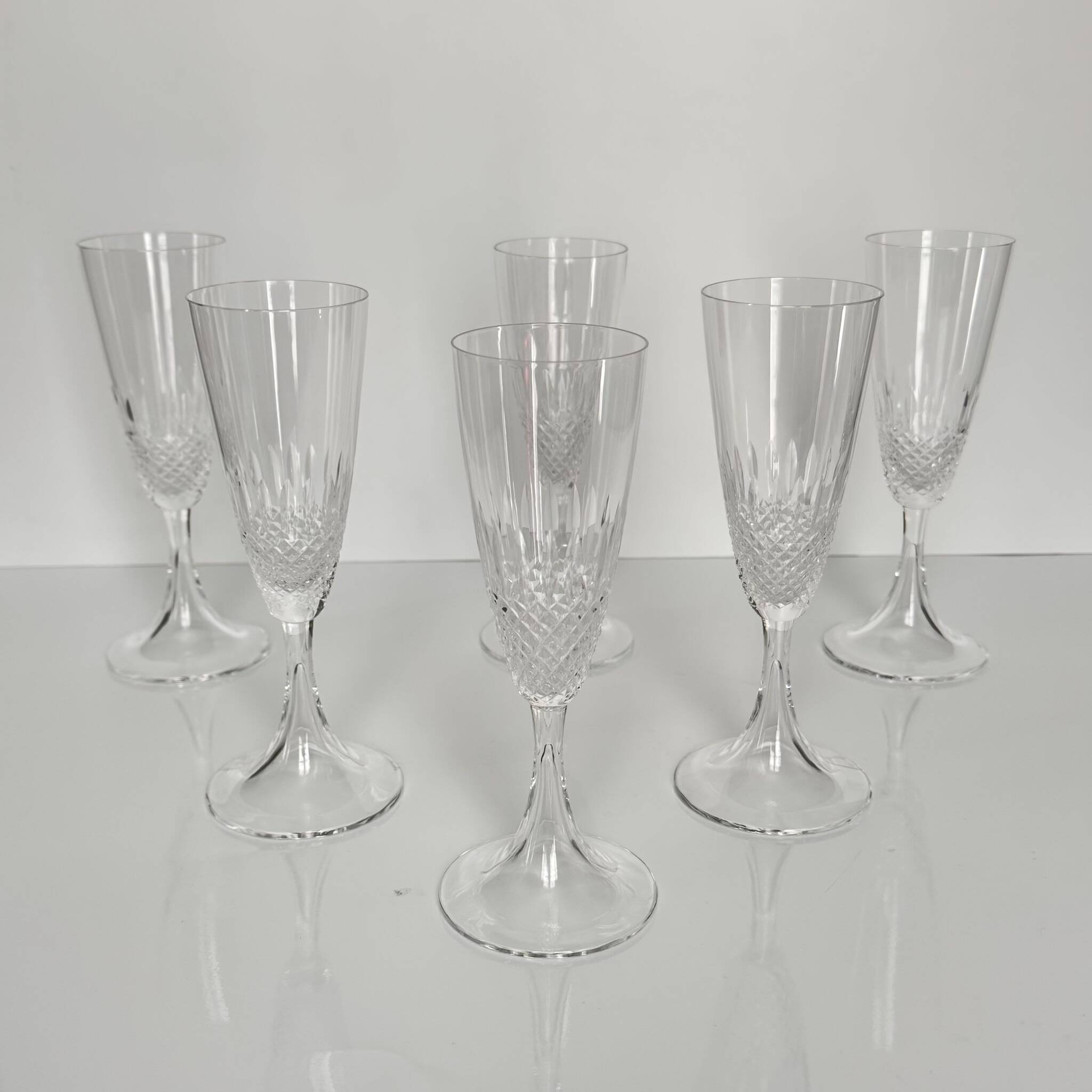 6 Champagne Flutes in Lalique Crystal | "Chinon" Model | 1960s