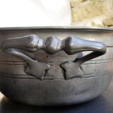 Soup bowl and its tin tray