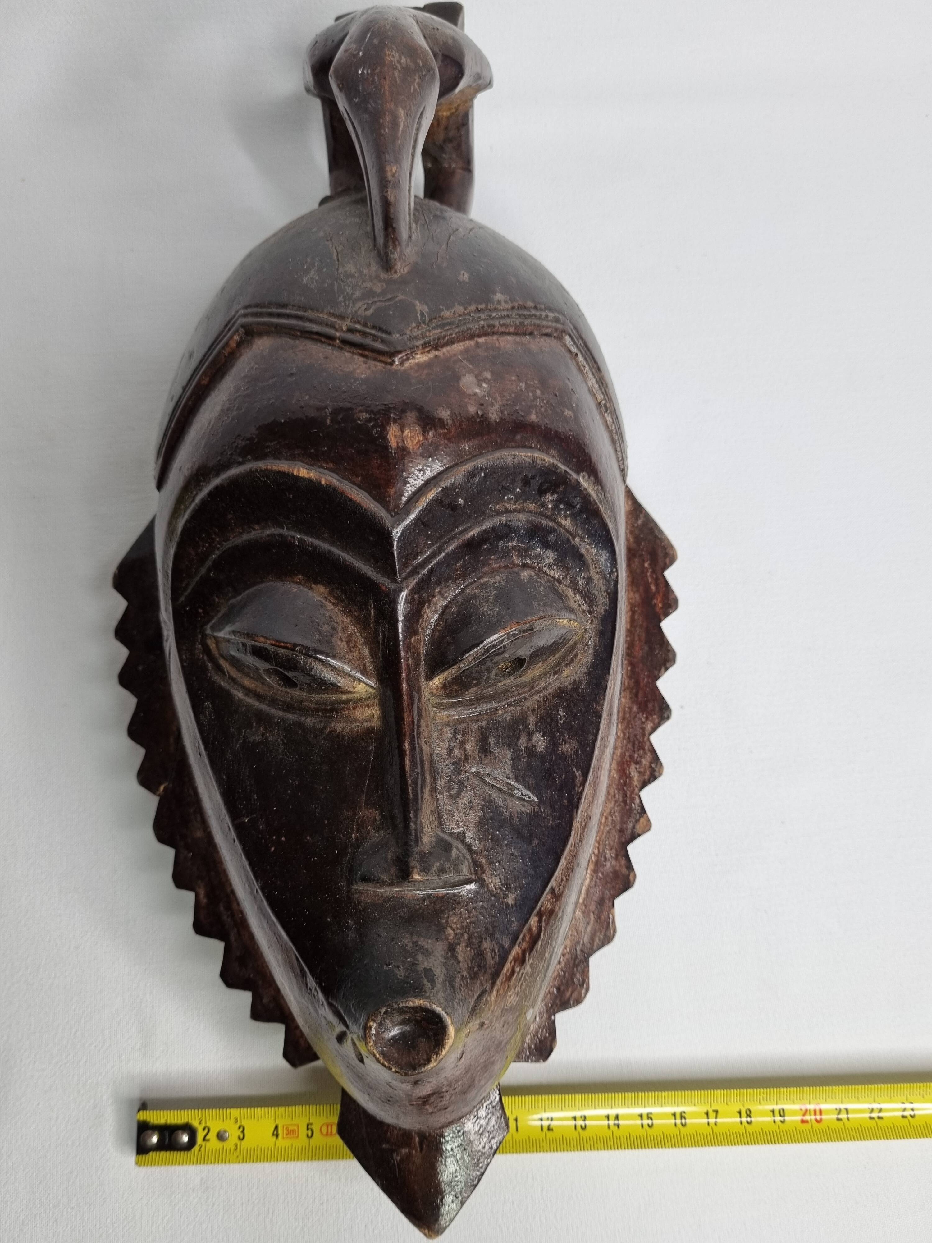 Masque Baoulé Goli en bois verni – Côte d’Ivoire, XXe siècle, 40 cm x 16 cm