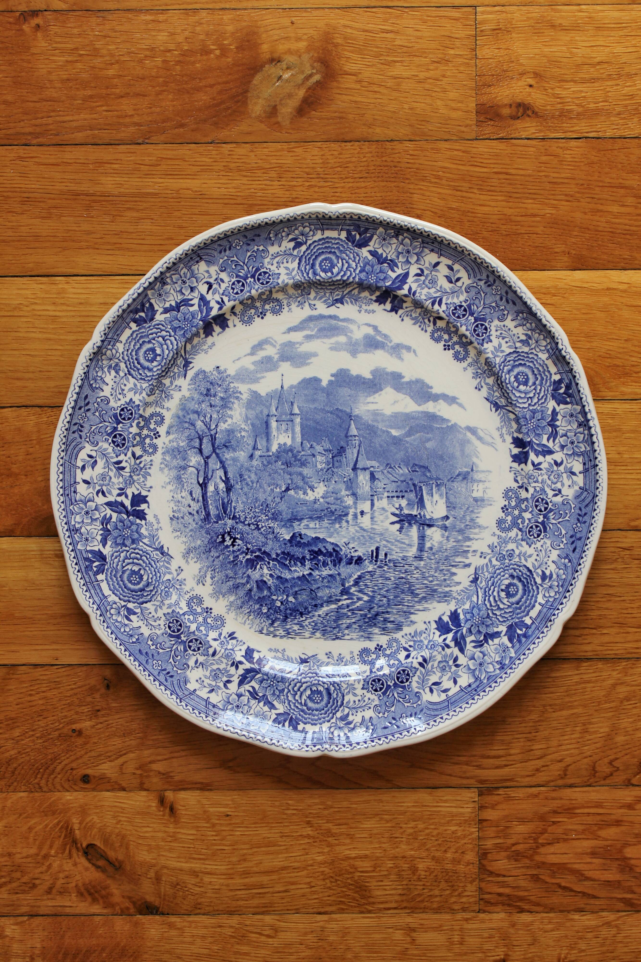 Vintage Villeroy and Boch "Burgenland" earthenware round dish