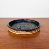 Mid-century modern Danish studio pottery bowl by Tue Poulsen for Tue Keramik, 1960s.