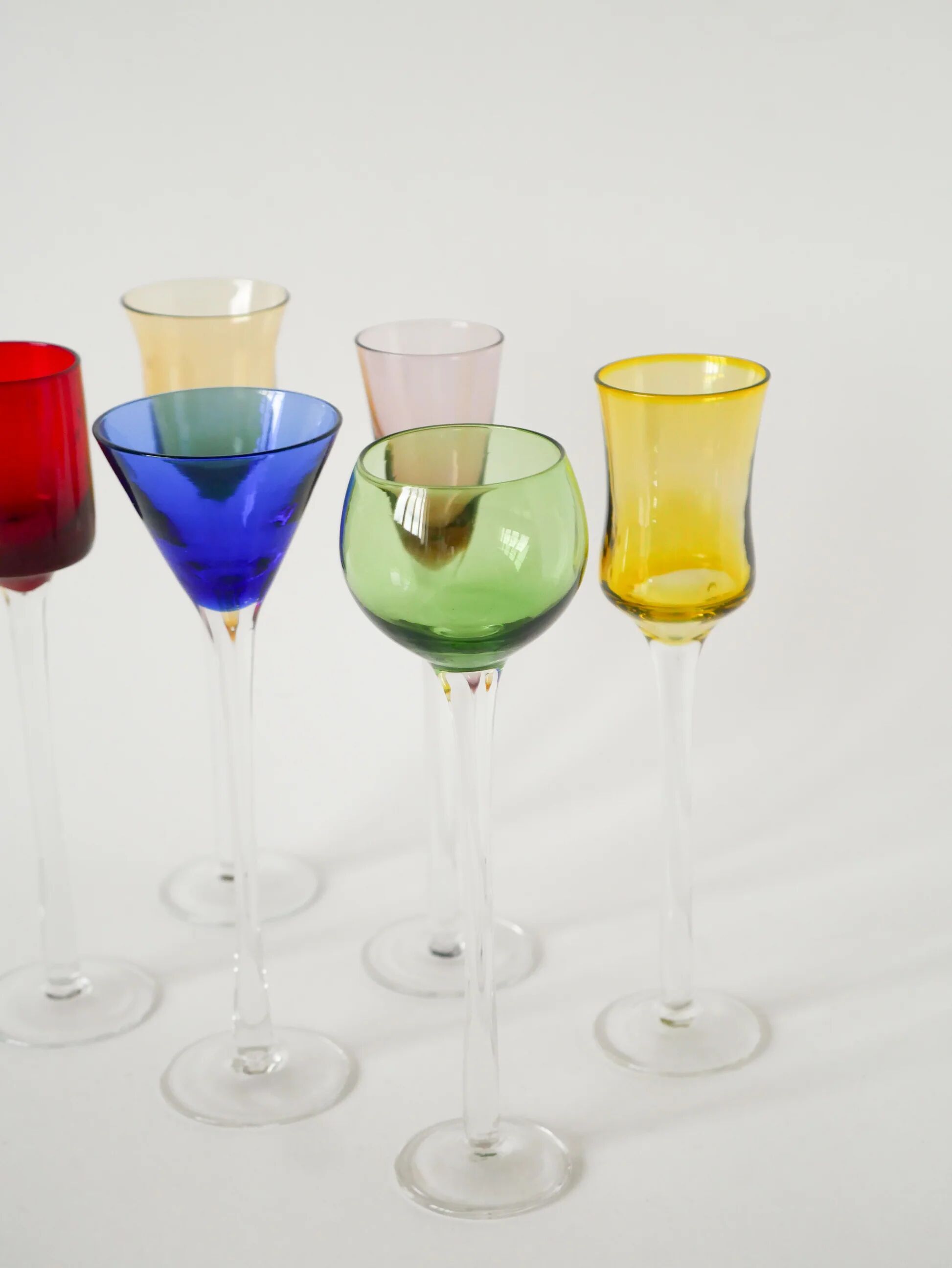 Set of 6 multicoloured liqueur glasses, designed in the 1970s.