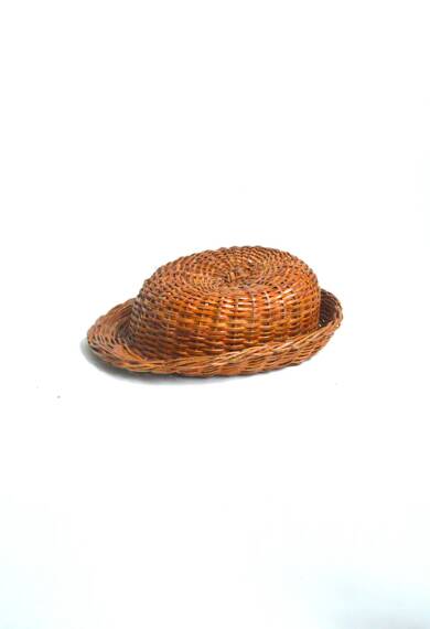 Rattan cap