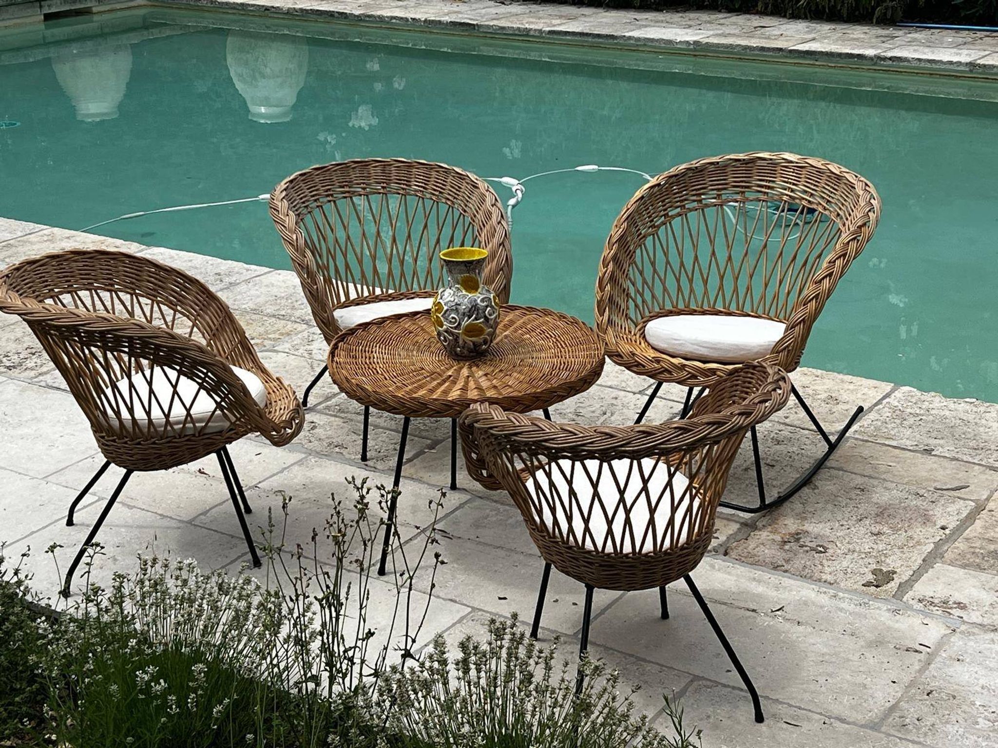 Ensemble de jardin en rotin vintage 1960