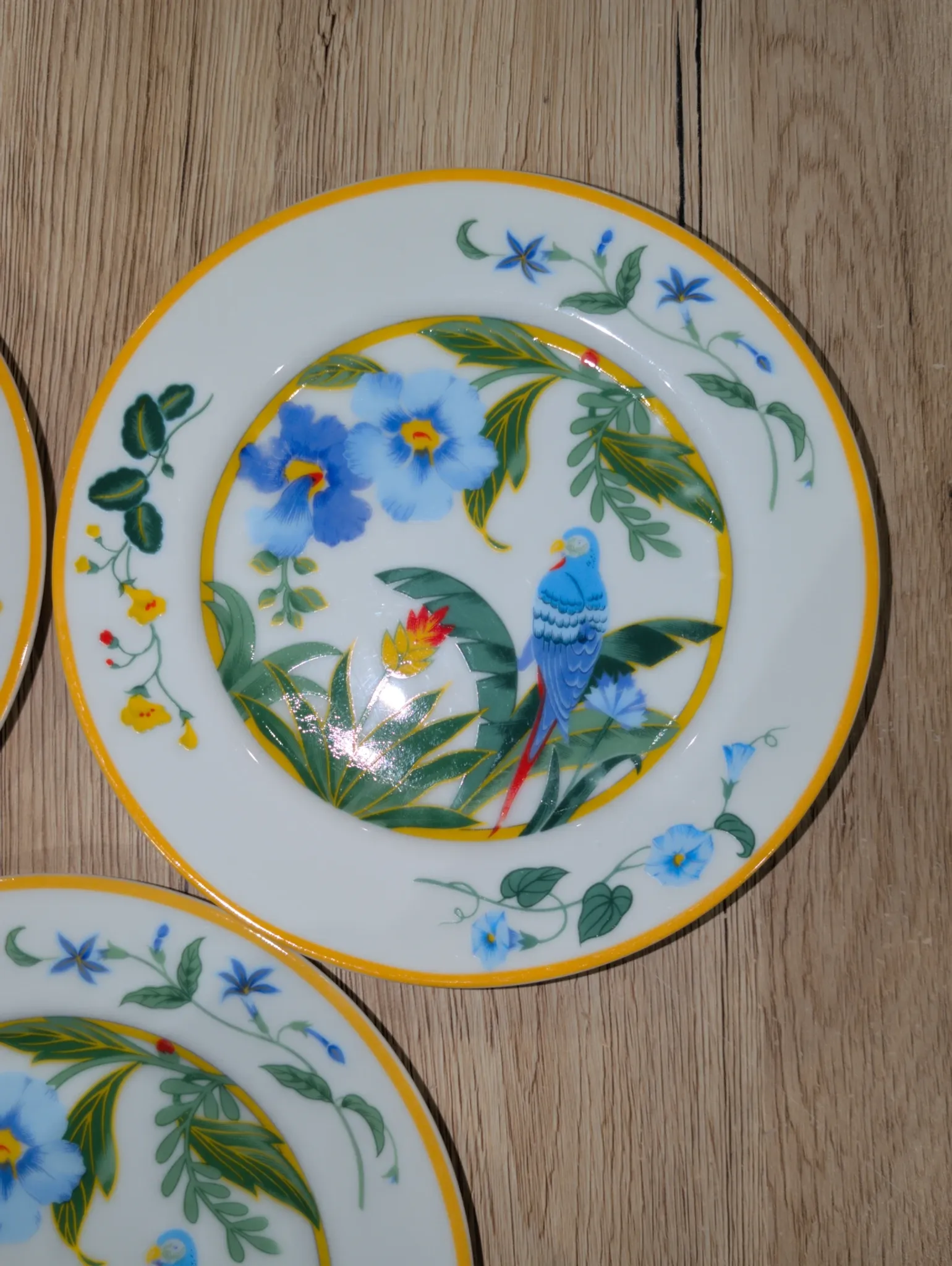 set of 3 dessert / sweet plates in white porcelain fi